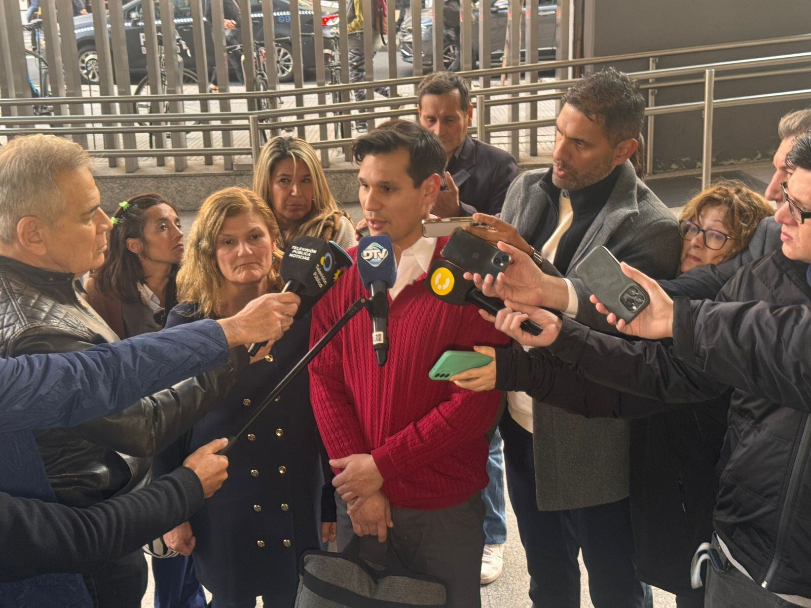 Alejandro Ayala, hermano de Leonel Ayala, víctima del fentanilo contaminado