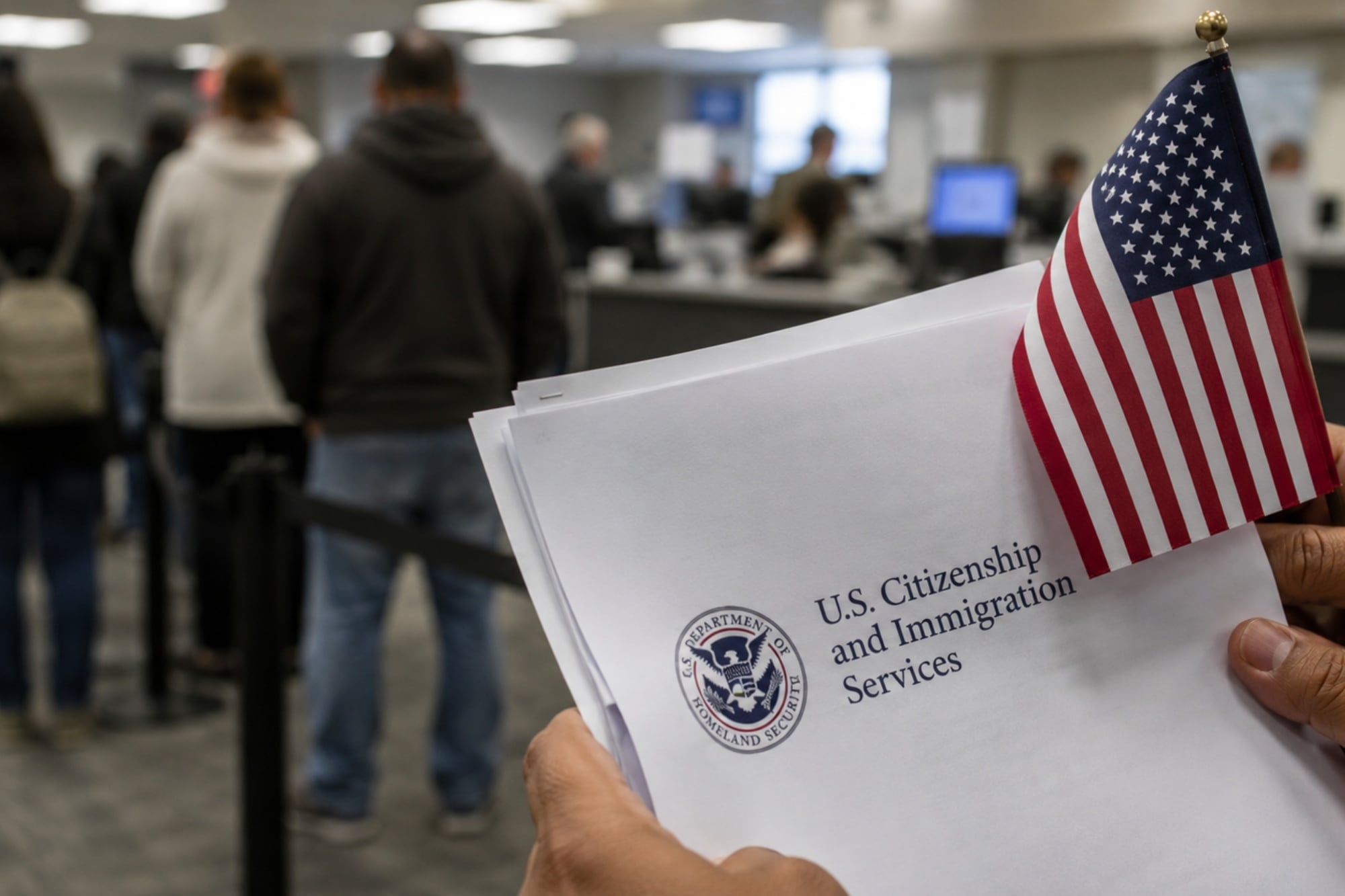 Mediante la nueva norma, 1,5 millones de casos de asilo afirmativo podrían pasar a la corte de inmigración