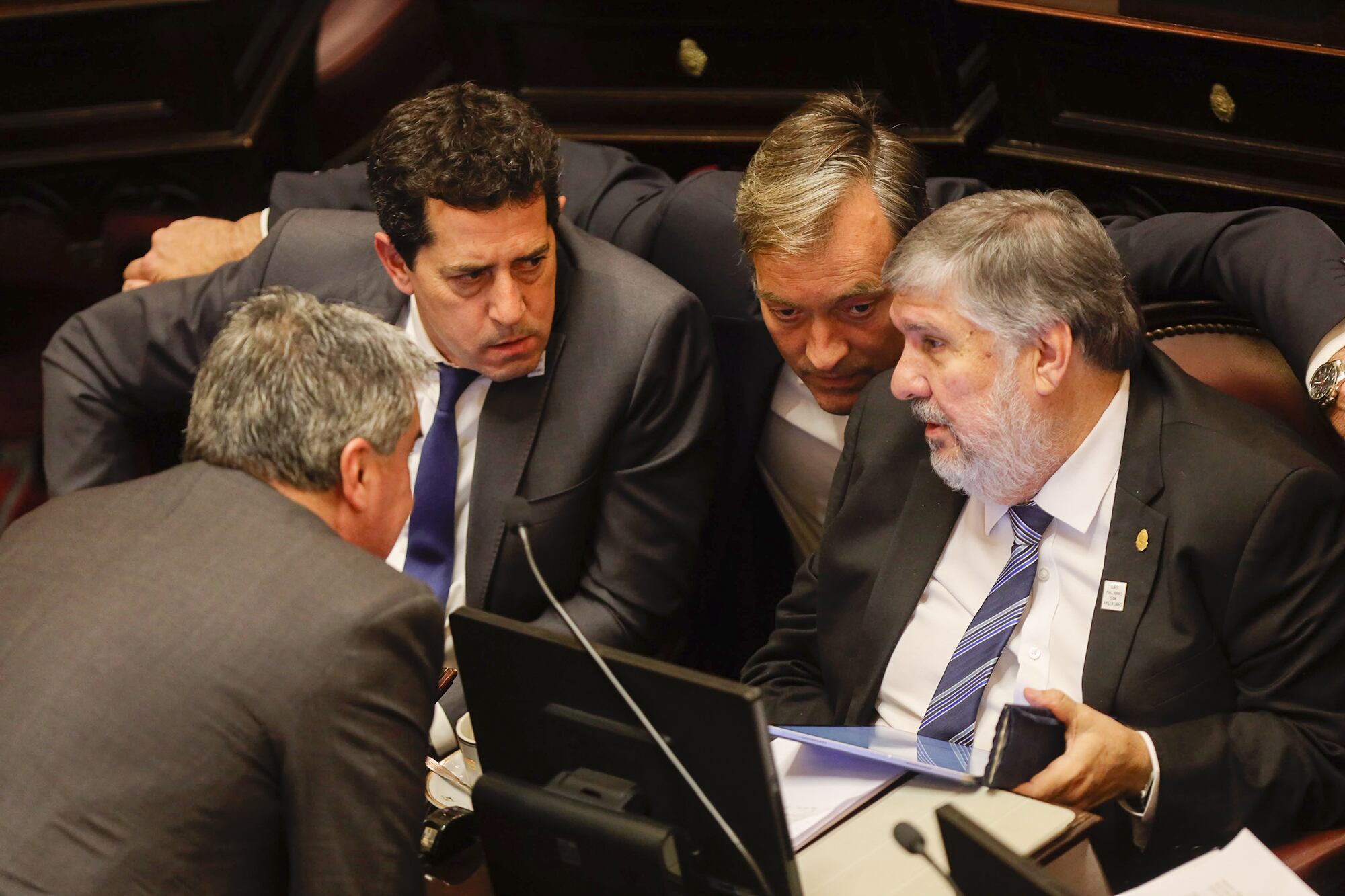 El kirchnerismo respaldó a un juez que viajó a Lago Escondido y puso en pausa la doctrina del “lawfare”