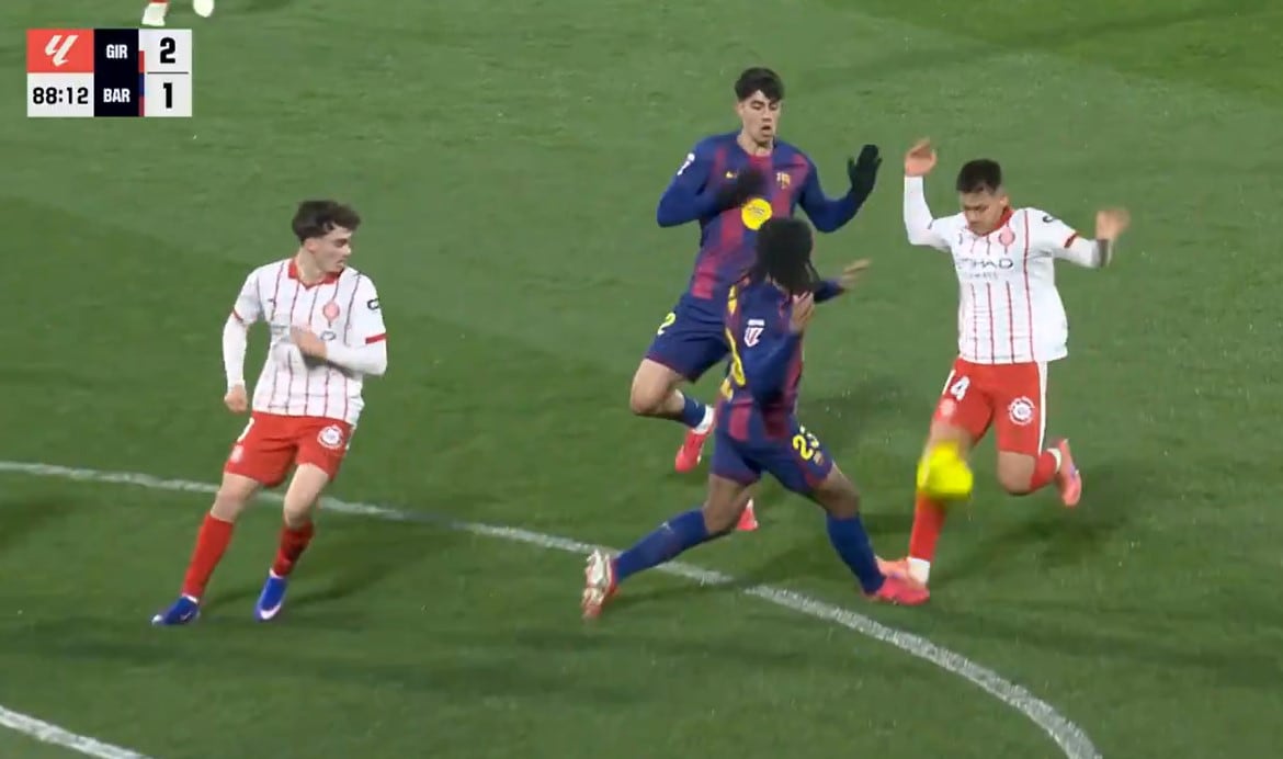 Barcelona dejó de ser puntero en España: una derrota con polémica por un pisotón del Diablito Echeverri