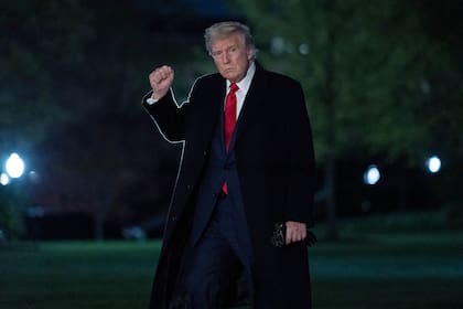 75% de estadounidenses cree que los aranceles aumentarán precios a corto plazo