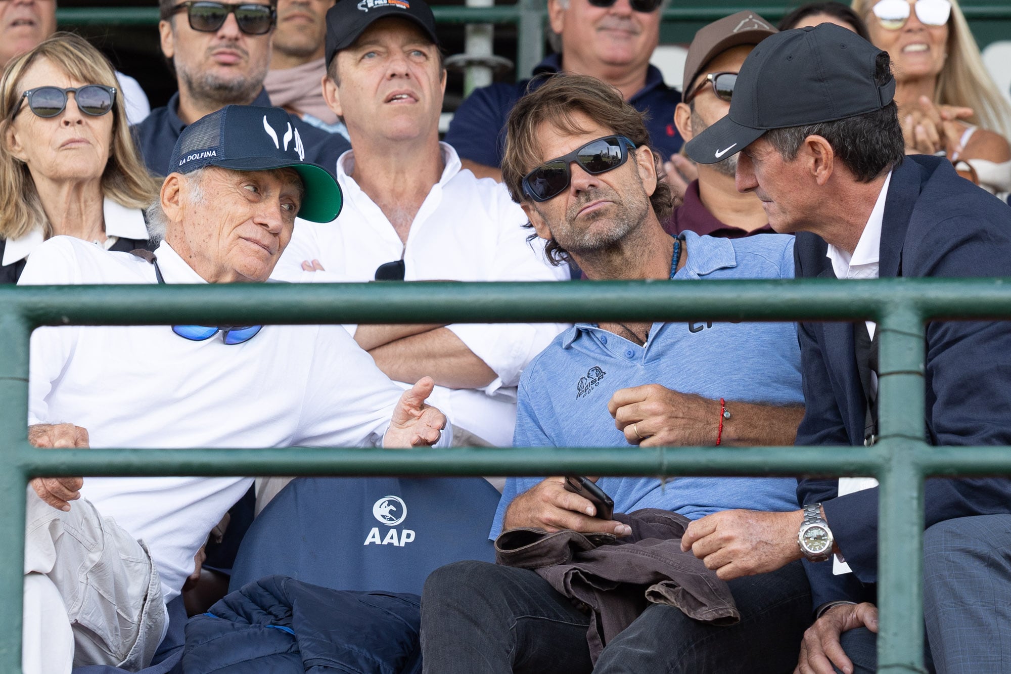 Adolfo Cambiaso alentó desde la tribuna central a su hijo y a sus nietos