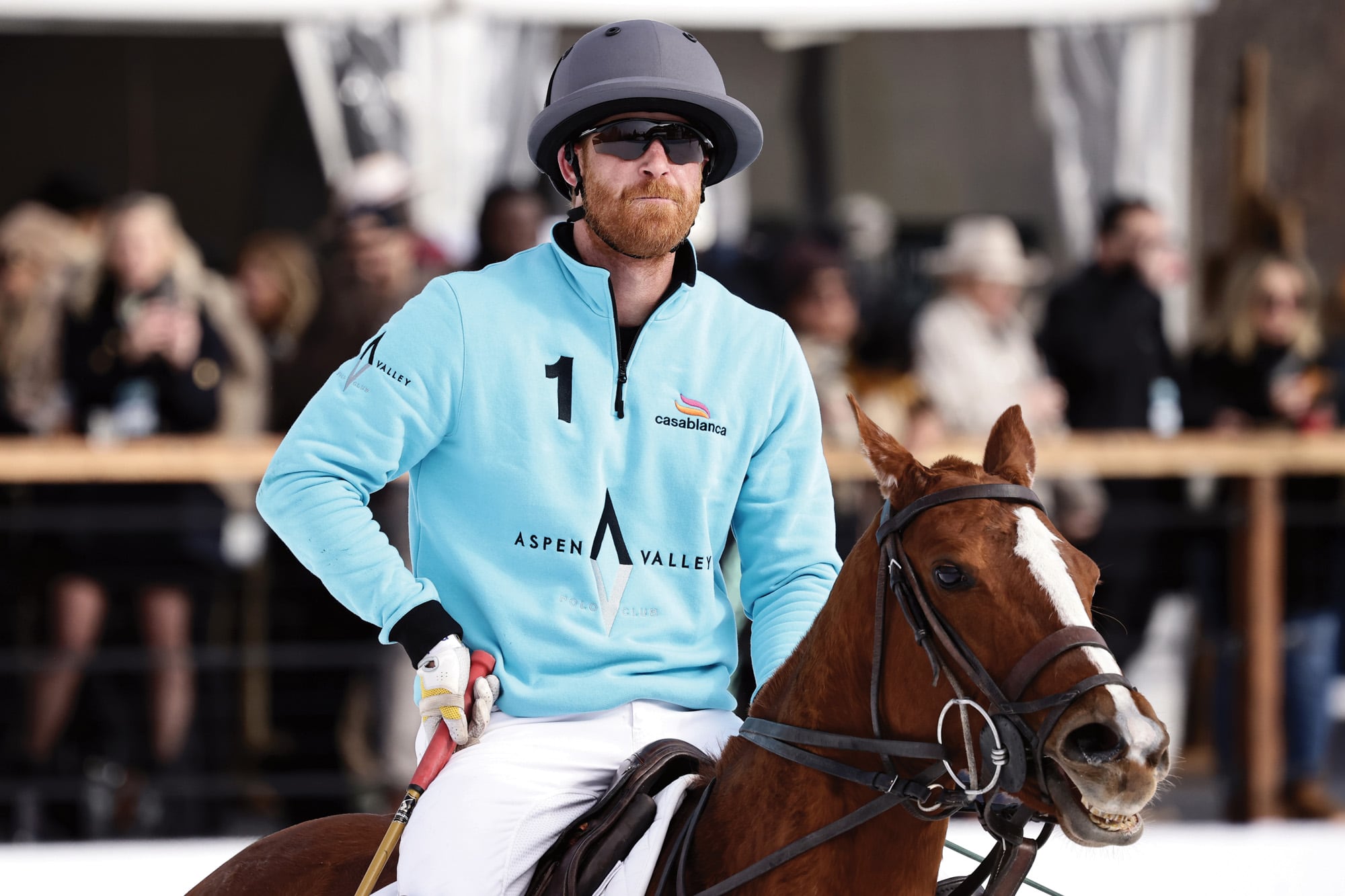 La visita del príncipe Harry se mantuvo en secreto hasta último momento y, según se supo, viajó solo: su mujer, Meghan Markle, y sus hijos, Archie y Lilibet, se quedaron en su casa de Montecito