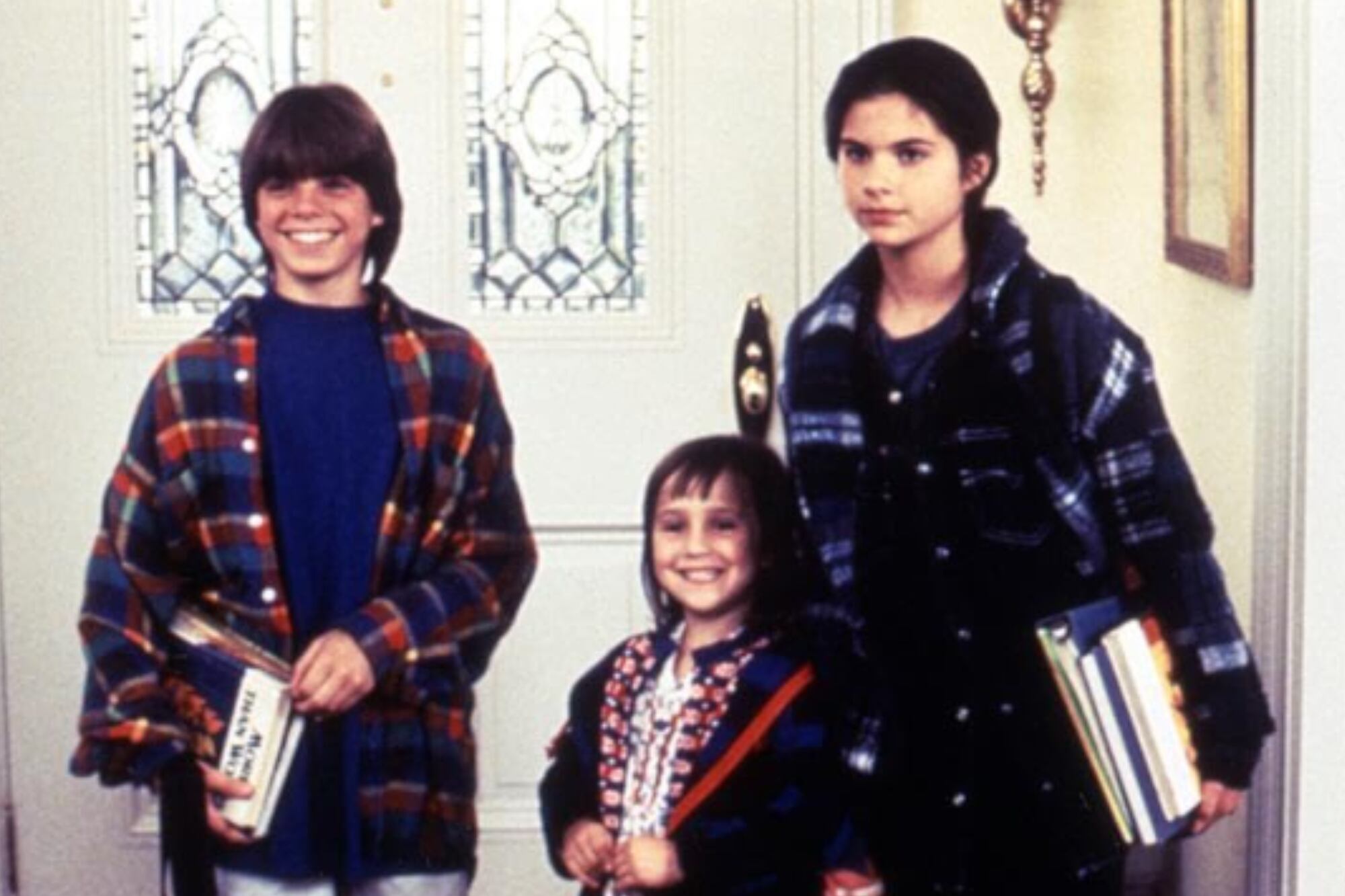 Los personajes de los hermanos Hillard fueron interpretados por los actores Matthew Lawrence, Mara Wilson y Lisa Jakub (Foto: IMDb)