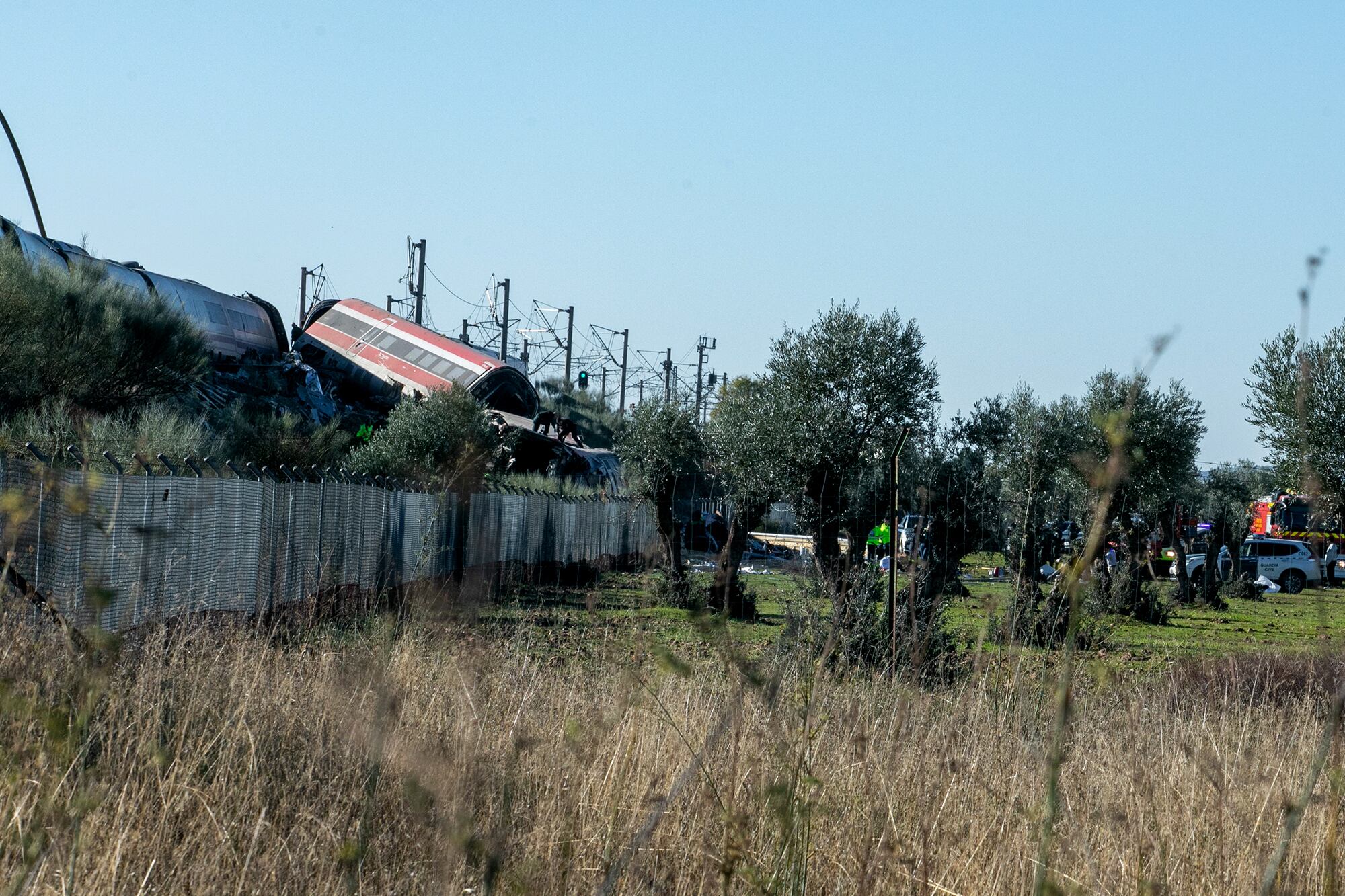 Las autoridades confirmaron por el momento 30 muertos