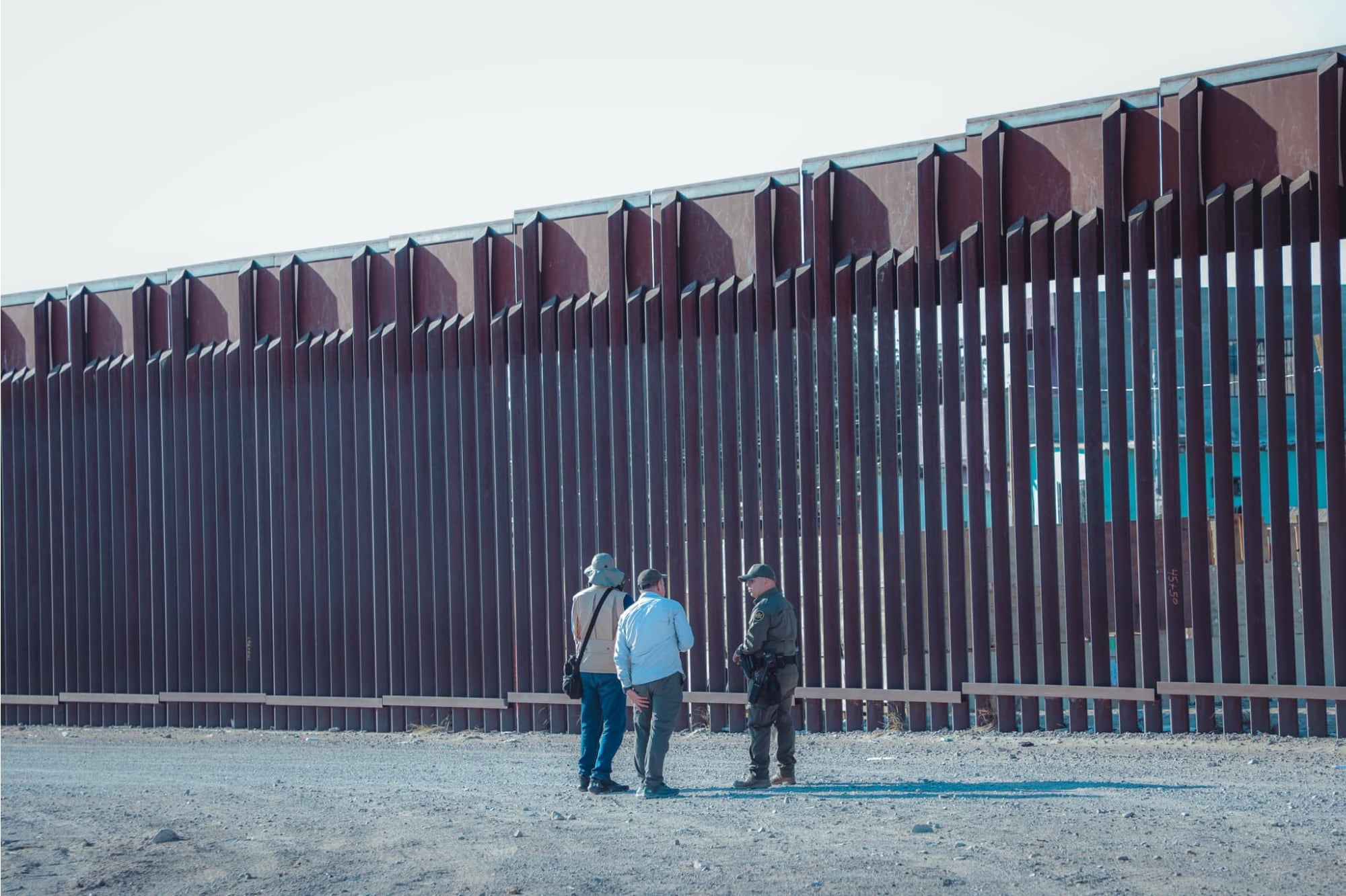 La SB4 de Texas establece dos nuevas figuras penales relacionadas con inmigración: Ingreso ilegal y Reingreso ilegal