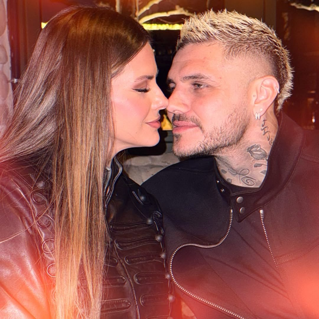 La pareja se mostró enamorada en las redes sociales (Foto: Instagram @mauroicardi)