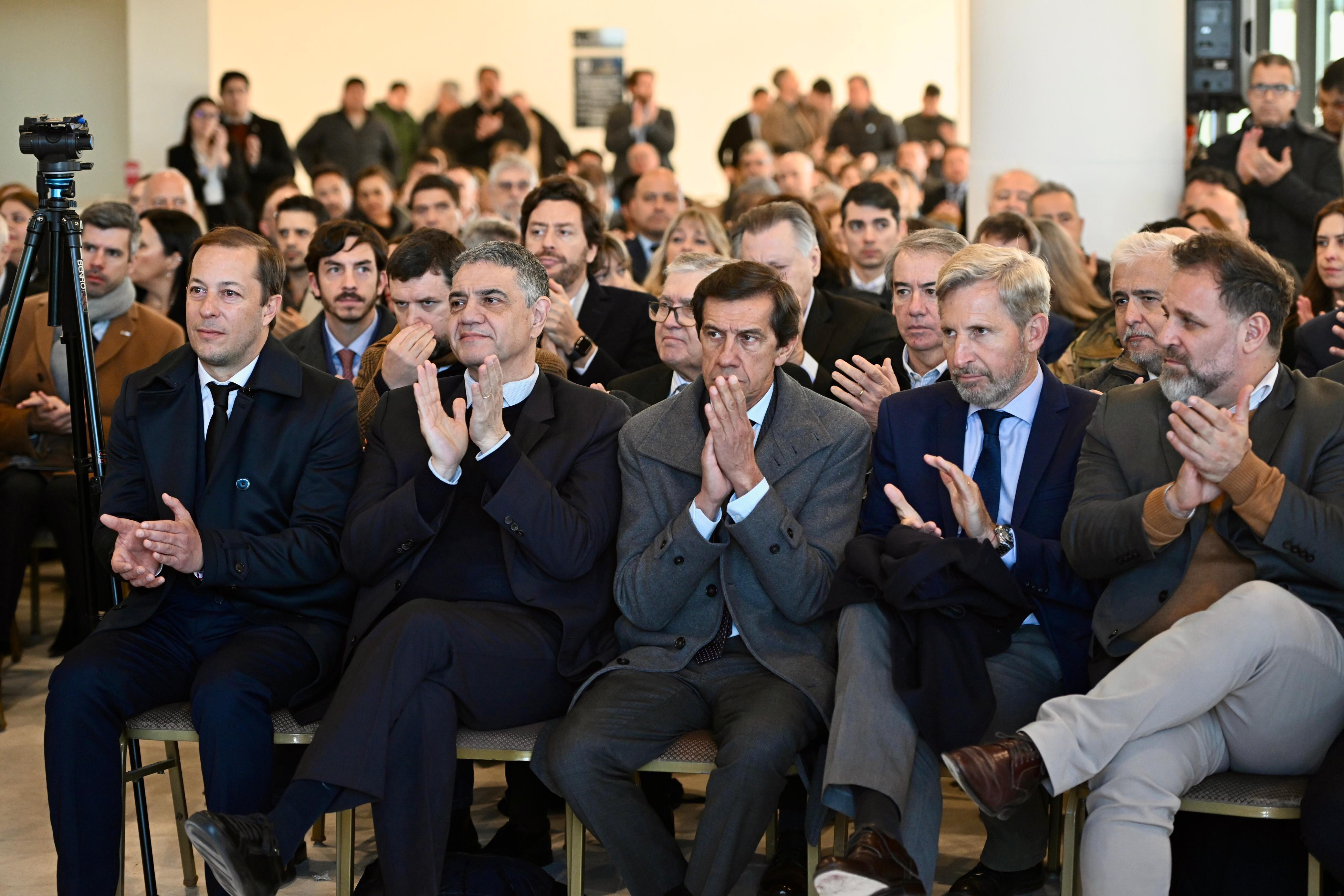 Jorge Macri, Carlos Sadir y Rogelio Frigerio, entre los invitados en Chubut