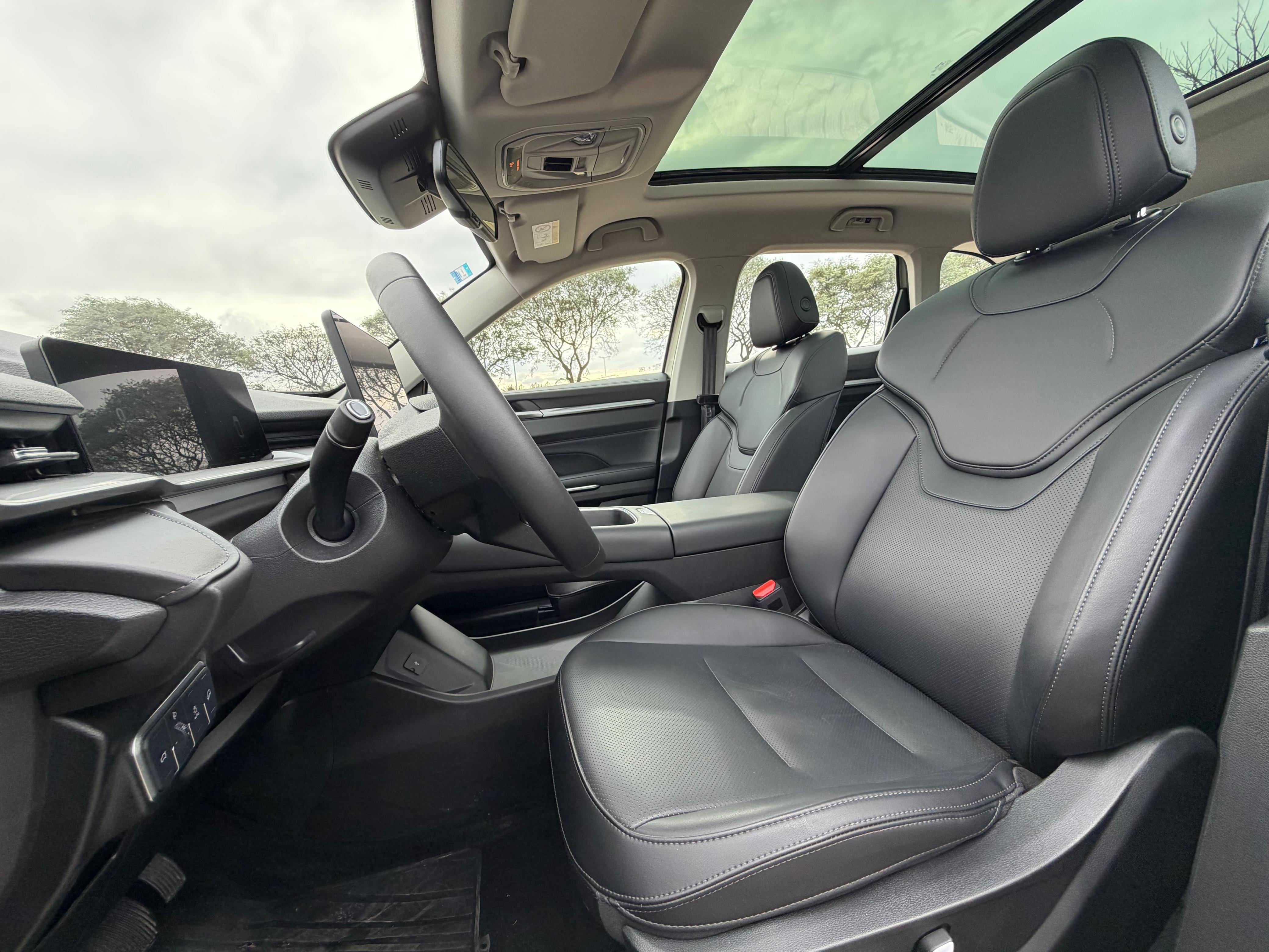 El asiento del conductor cuenta con memorias