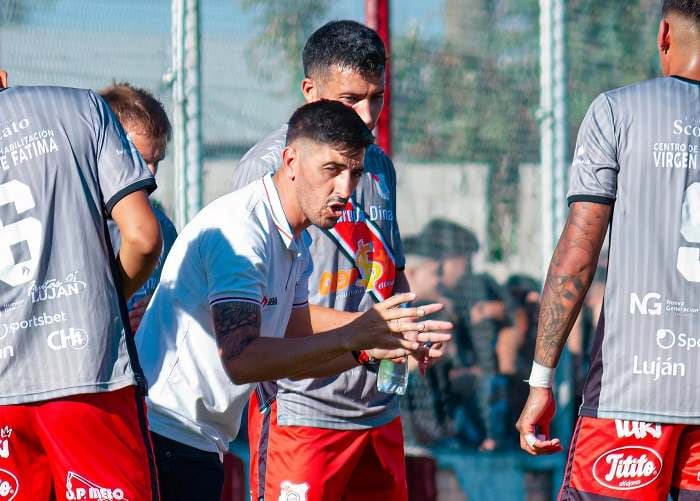 De qué murió Santiago Fredes, el joven entrenador de Luján
