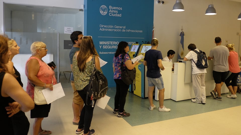 Se diferenciará a quienes tengan faltas de 10 o 20 puntos