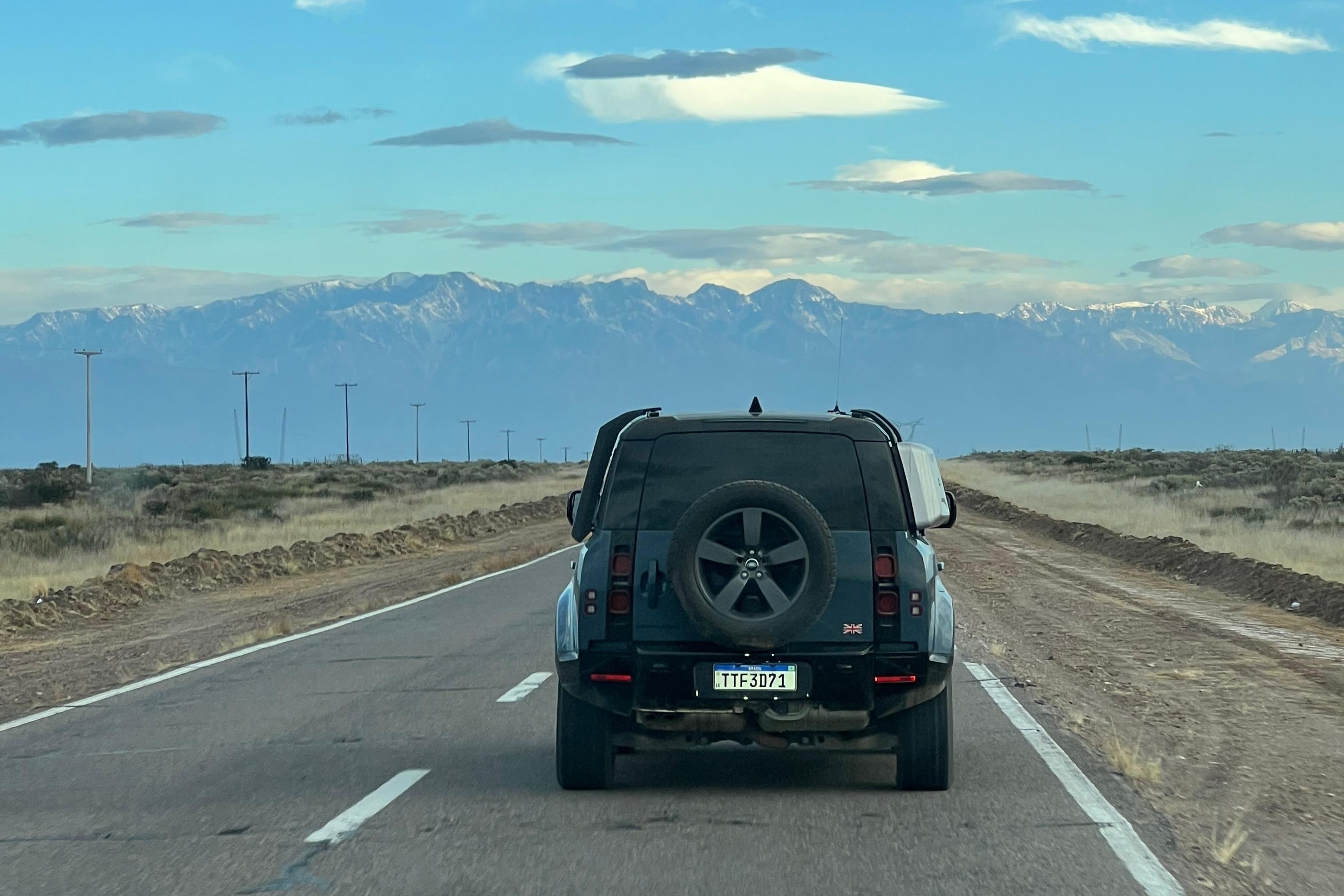 LA NACION tuvo la oportunidad de conducir un Land Rover Defender desde San Rafael (Mendoza) a San Juan