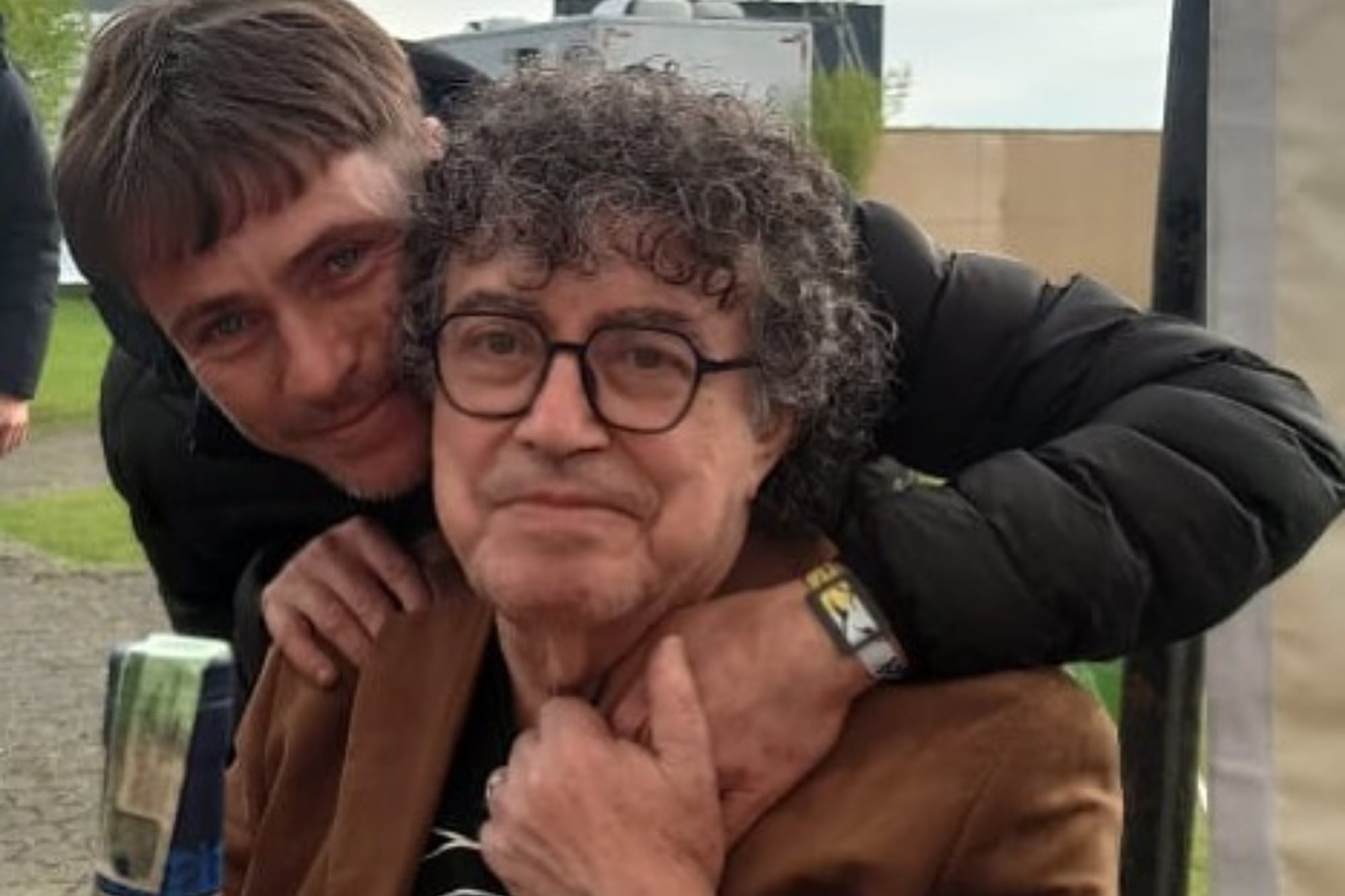 Piero junto a su hijo, Juan De Benedictis