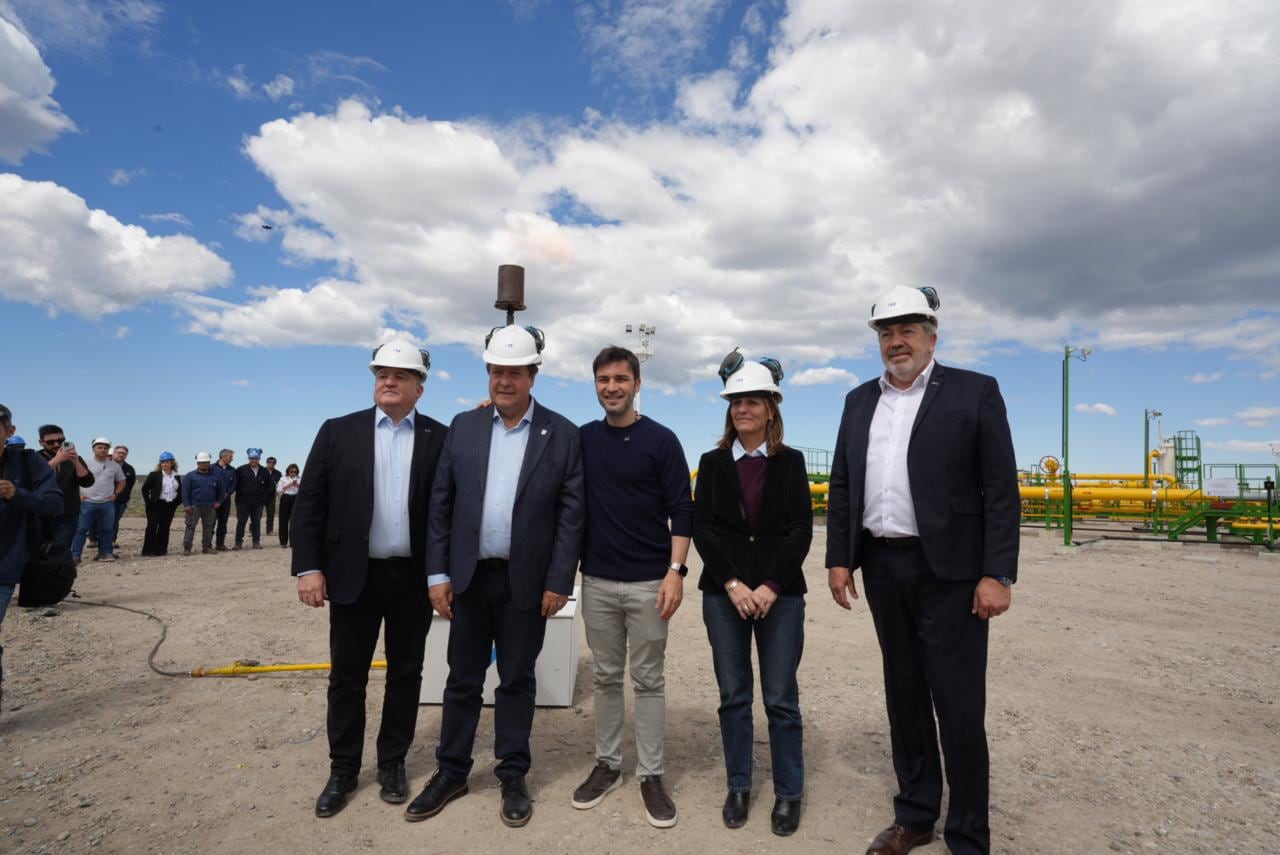 Camuzzi inauguró una obra para ampliar el abastecimiento de gas en la Patagonia