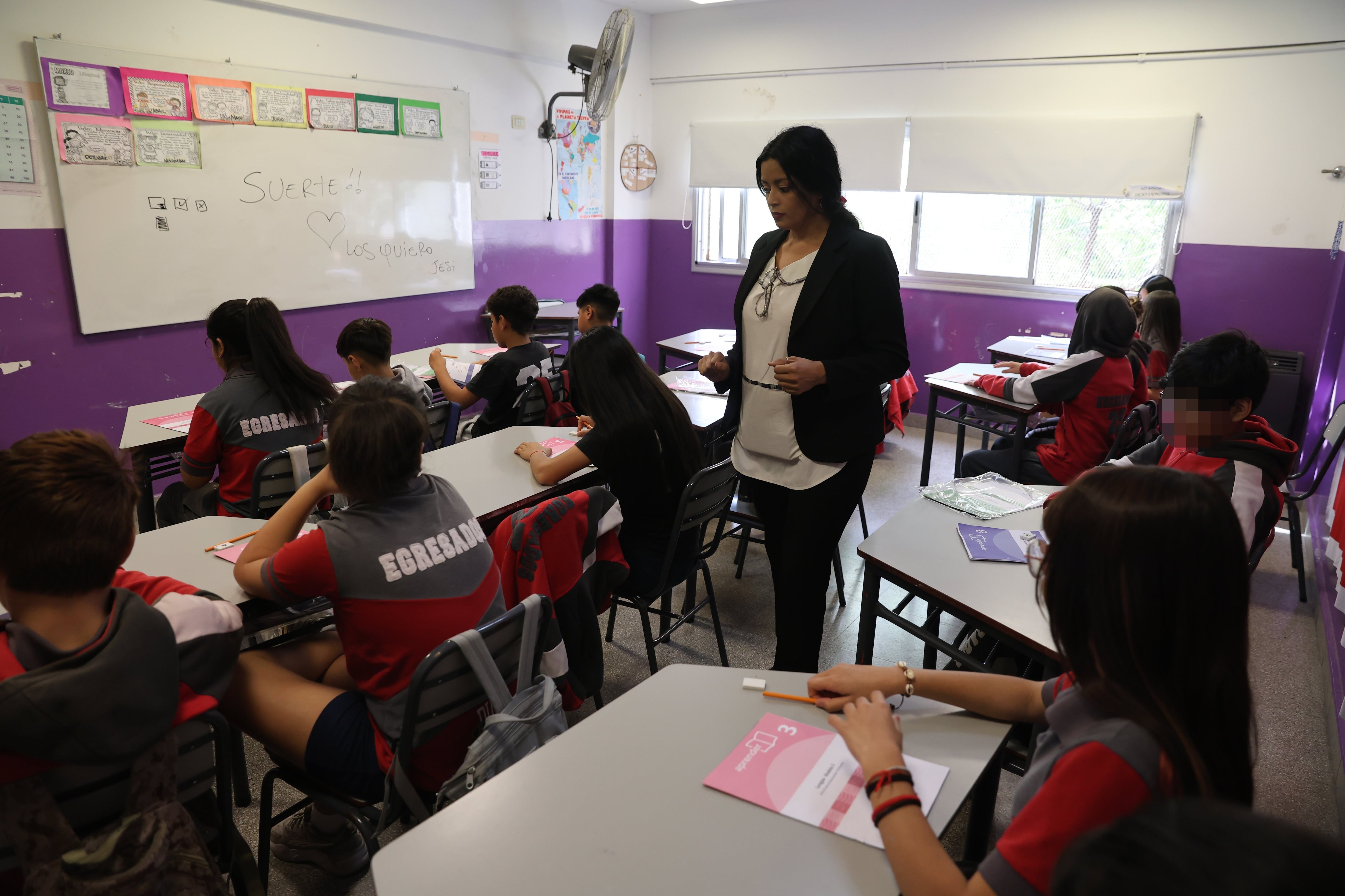 En Lengua, el 76,9% de los estudiantes logró un desempeño satisfactorio o avanzado, el porcentaje más alto registrado desde que existen mediciones comparables