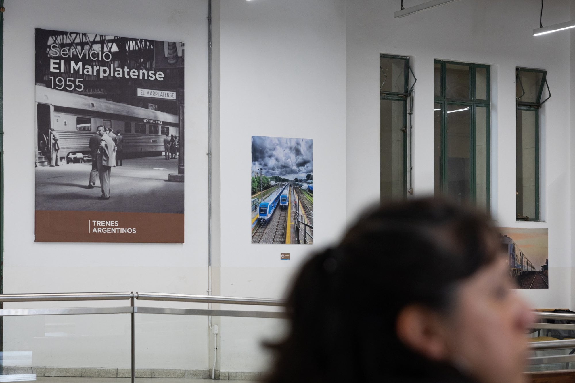 La vieja foto que recuerda a la exclusiva formación de lujo de coches