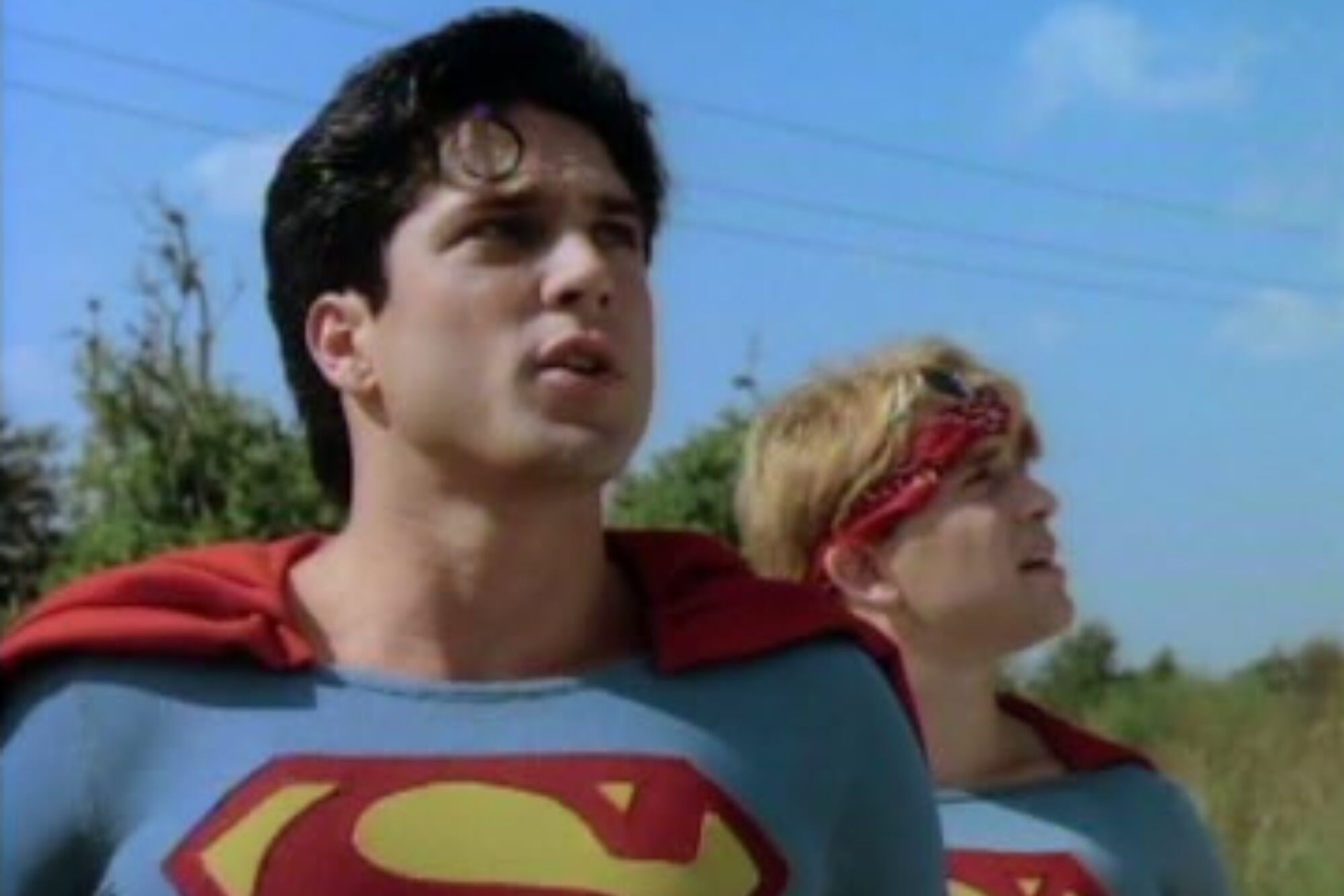 Gerard Christopher como Superman en la serie Superboy