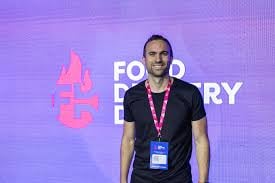 En Food Delivery Day, Franco Lena sostuvo que “para los gastronómicos, el delivery hoy no es solo una herramienta para sobrevivir, sino una oportunidad concreta para crecer y dar a conocer su marca.