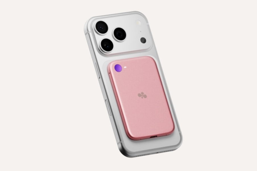 Bee Eclipse es un grabador que se engancha al smartphone, y puede grabar el sonido ambiente y las conversaciones del teléfono para tomar nota de lo dicho