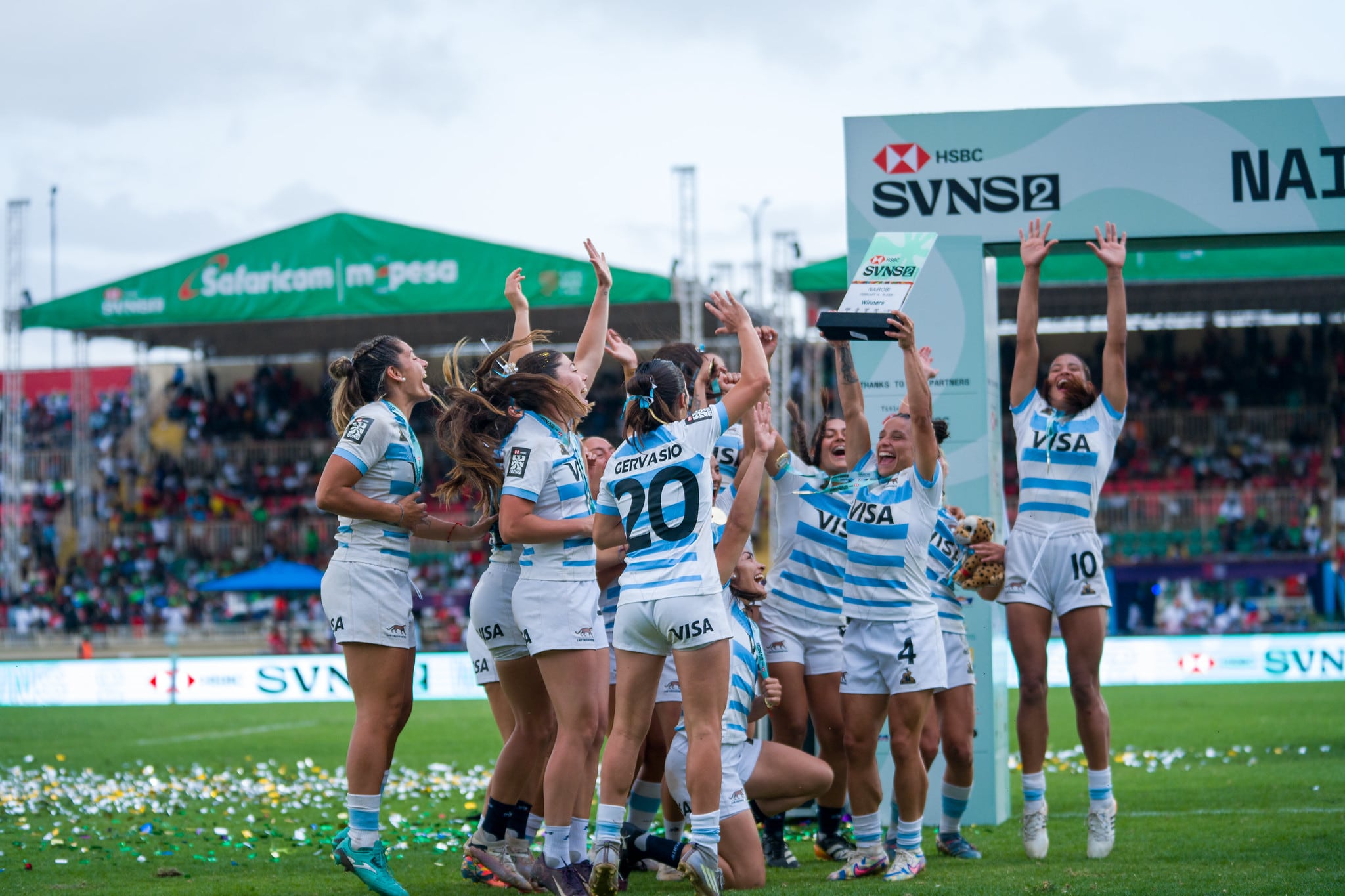 La naturaleza del rugby femenino y su función como modo creativo: menos rucks, más pelota viva