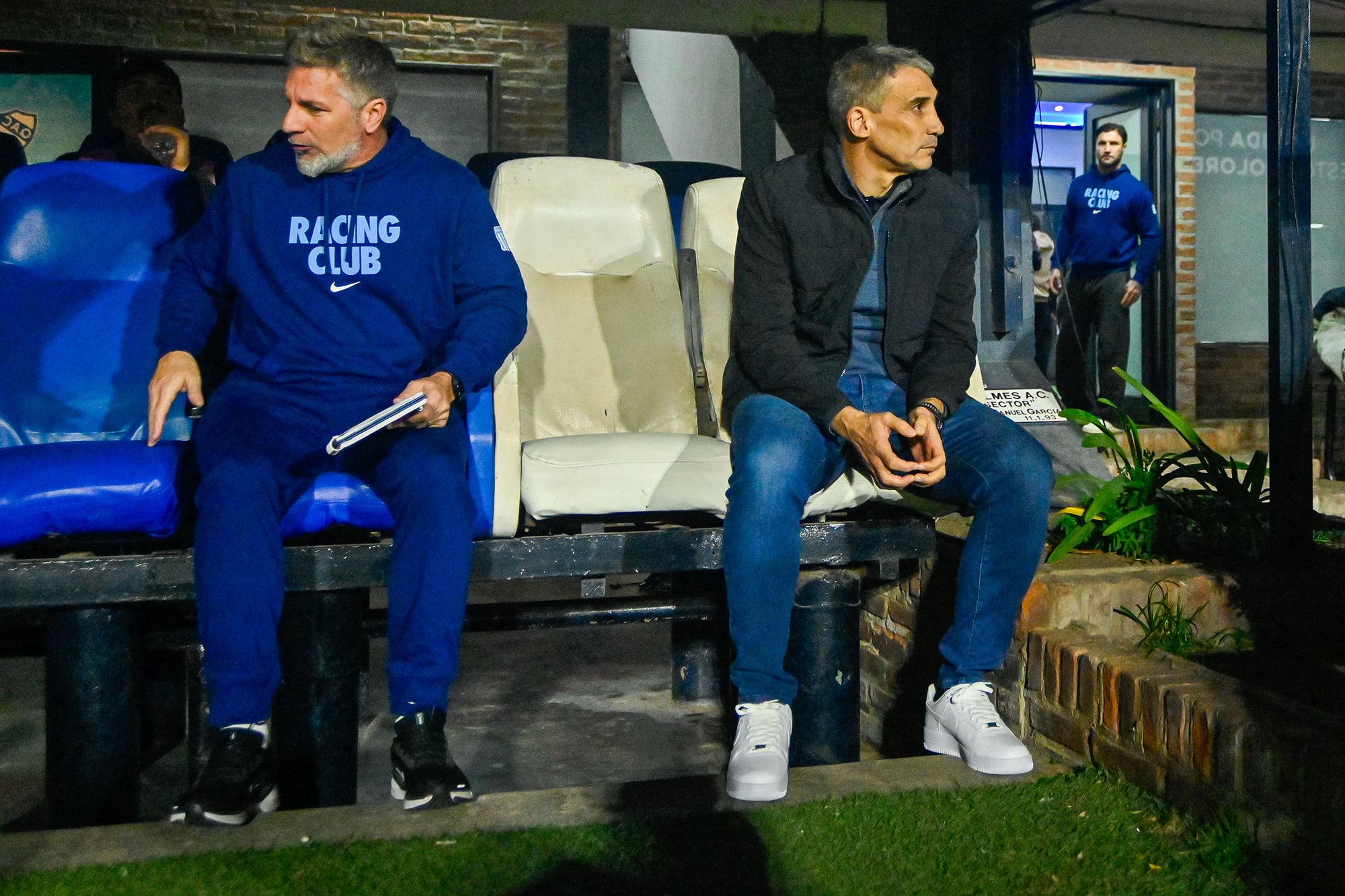 Juan Pablo Vojvoda, el nuevo técnico de Racing, en su debut en el club