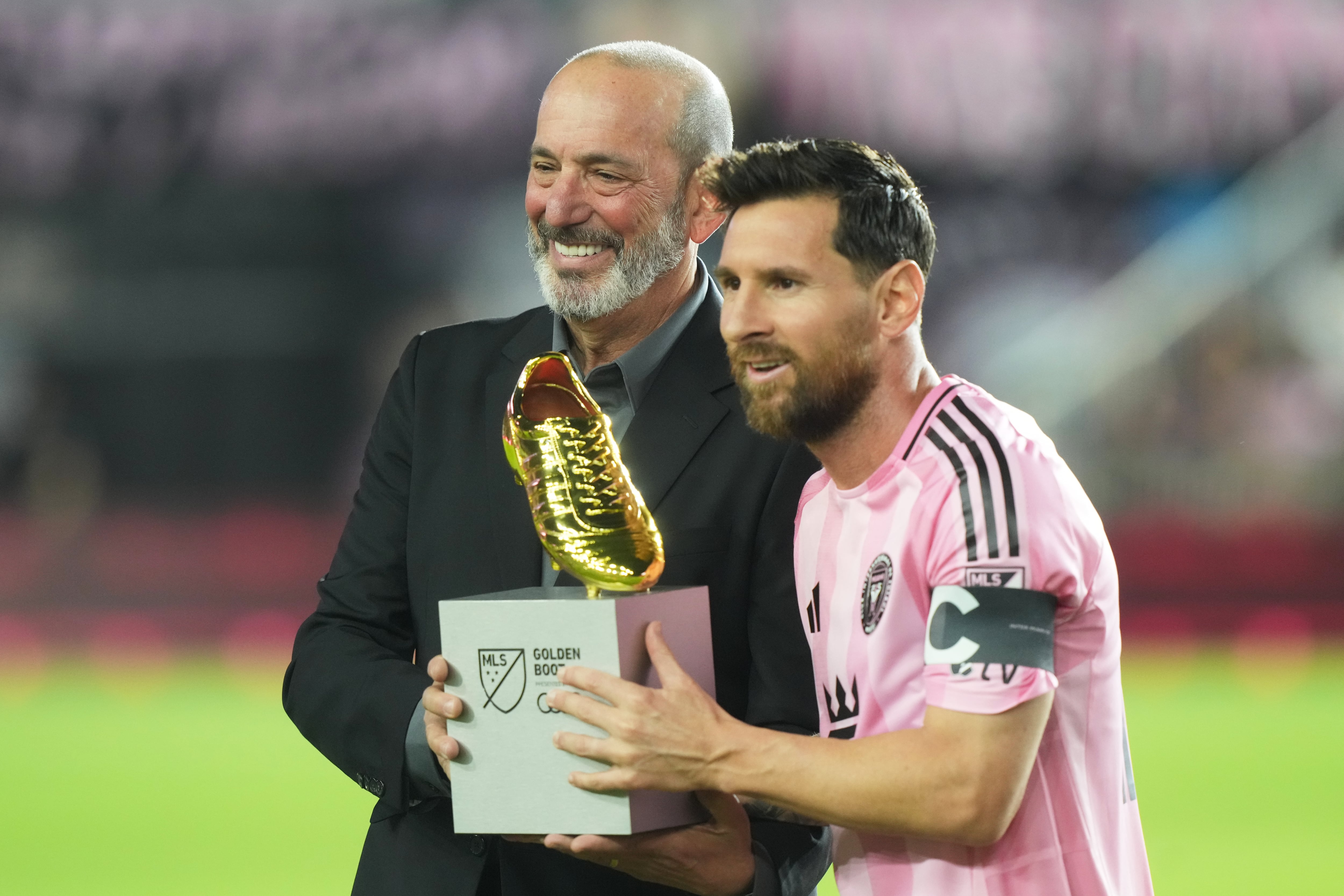 Lionel Messi recibió la Bota de Oro de la MLS por haber sido el goleador de la etapa regular