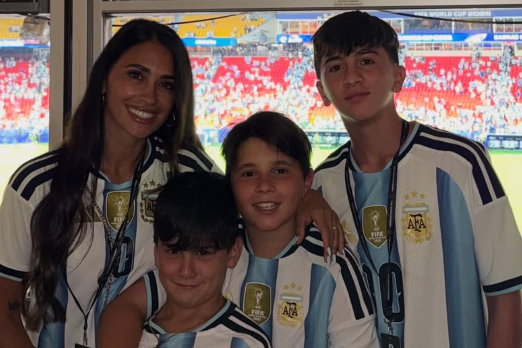 El posteo de Antonela Roccuzzo tras la victoria en el debut del Mundial y la tierna reacción de Leo Messi