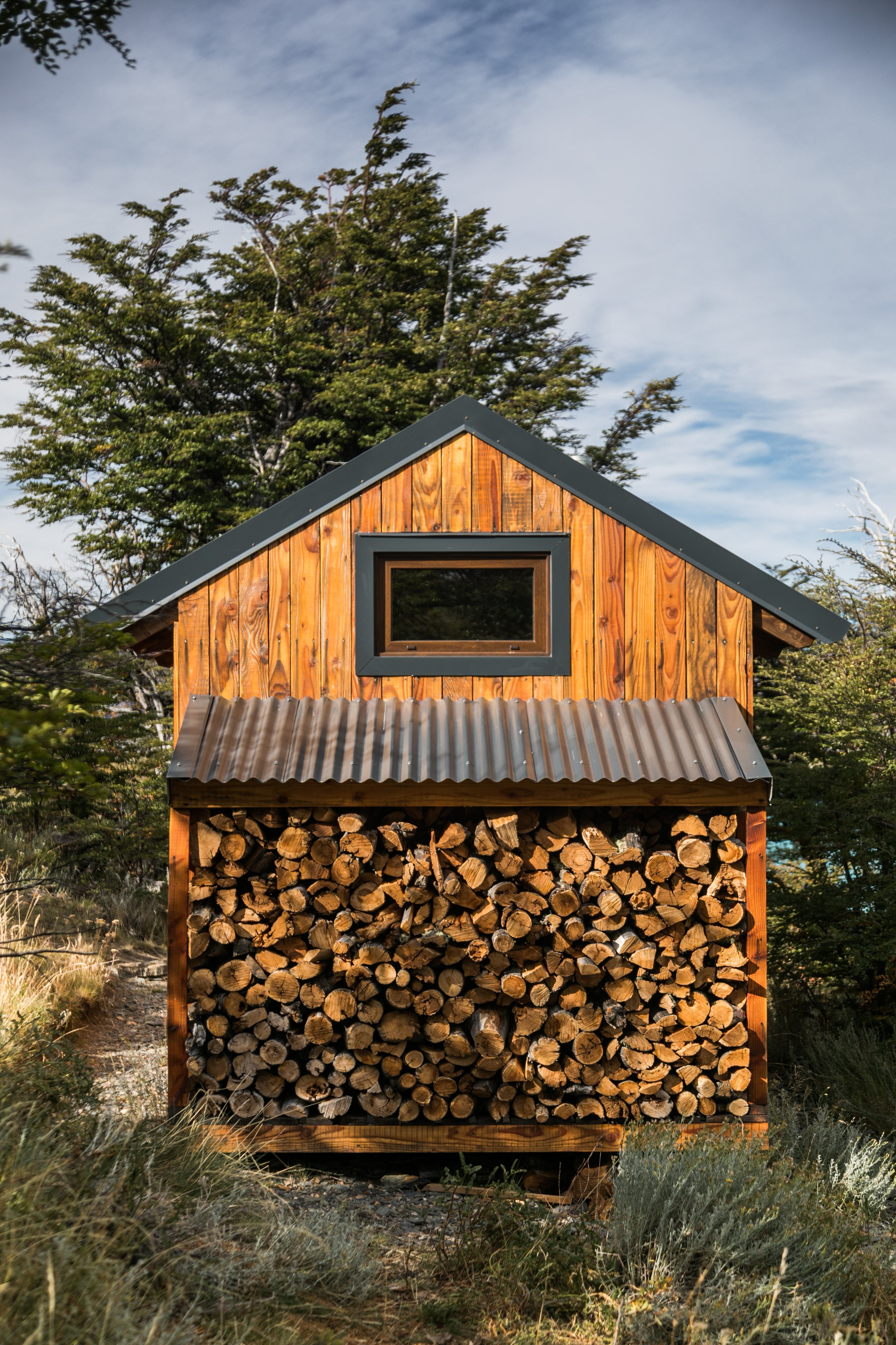 Los refugios están bien provistos de leña.
