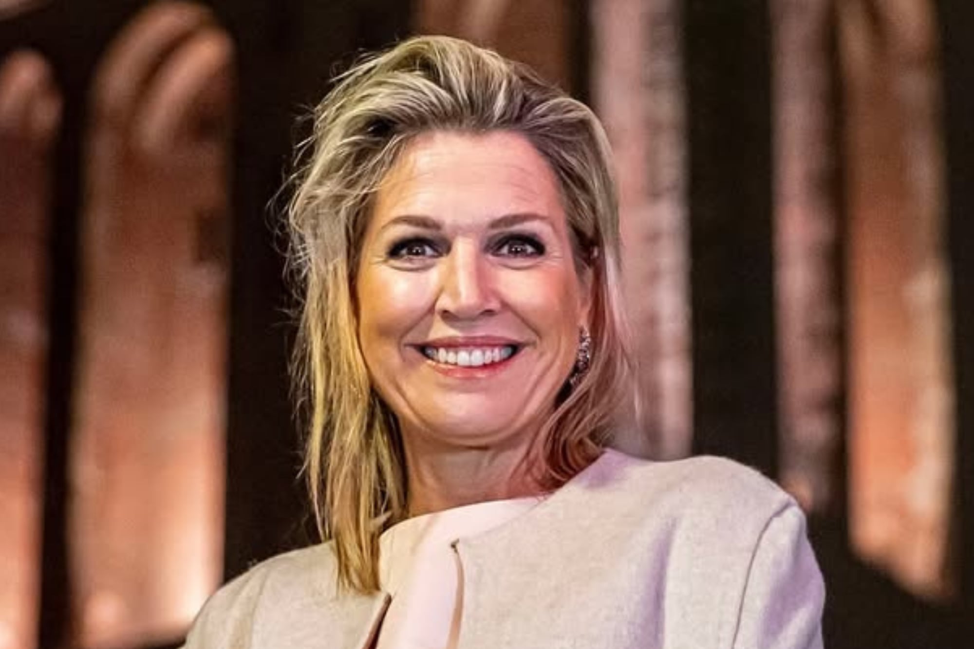 Máxima Zorreguieta eligió una jugada combinación de colores para vestirse y causó furor