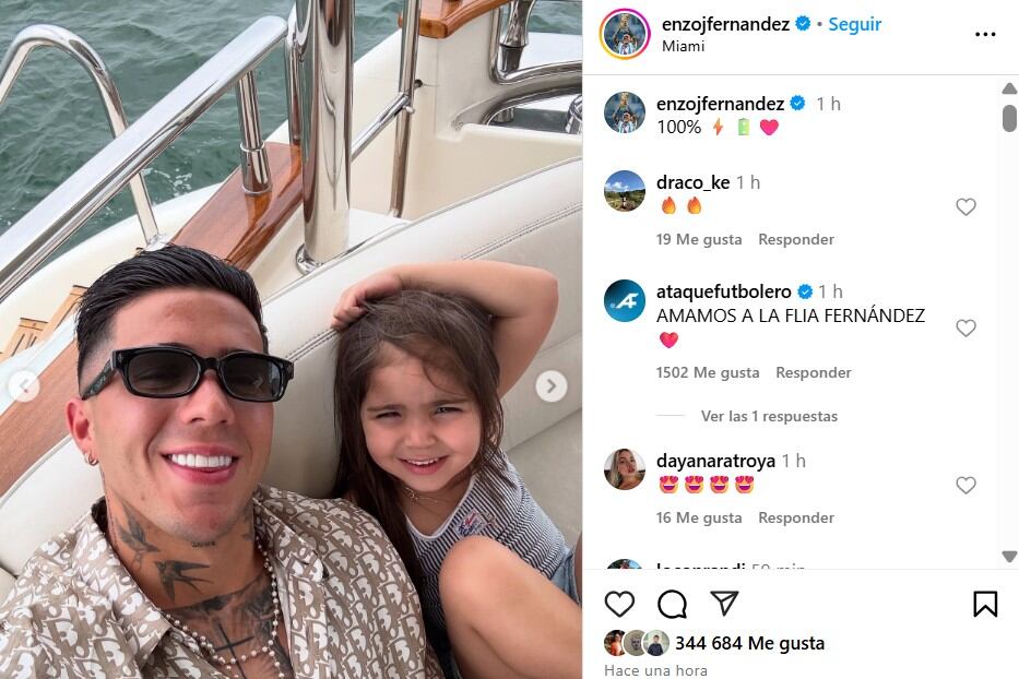 Enzo Fernández se tomó unos días de descanso junto a su familia