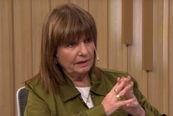 Bullrich aseguró que el Gobierno va a modificar el artículo de las licencias por enfermedad