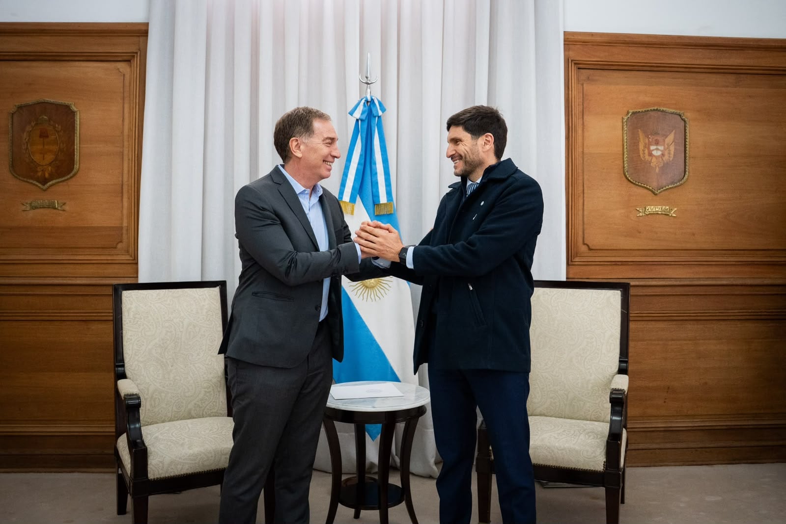 Santilli con el gobernador de Santa Fe, Maximiliano Pullaro