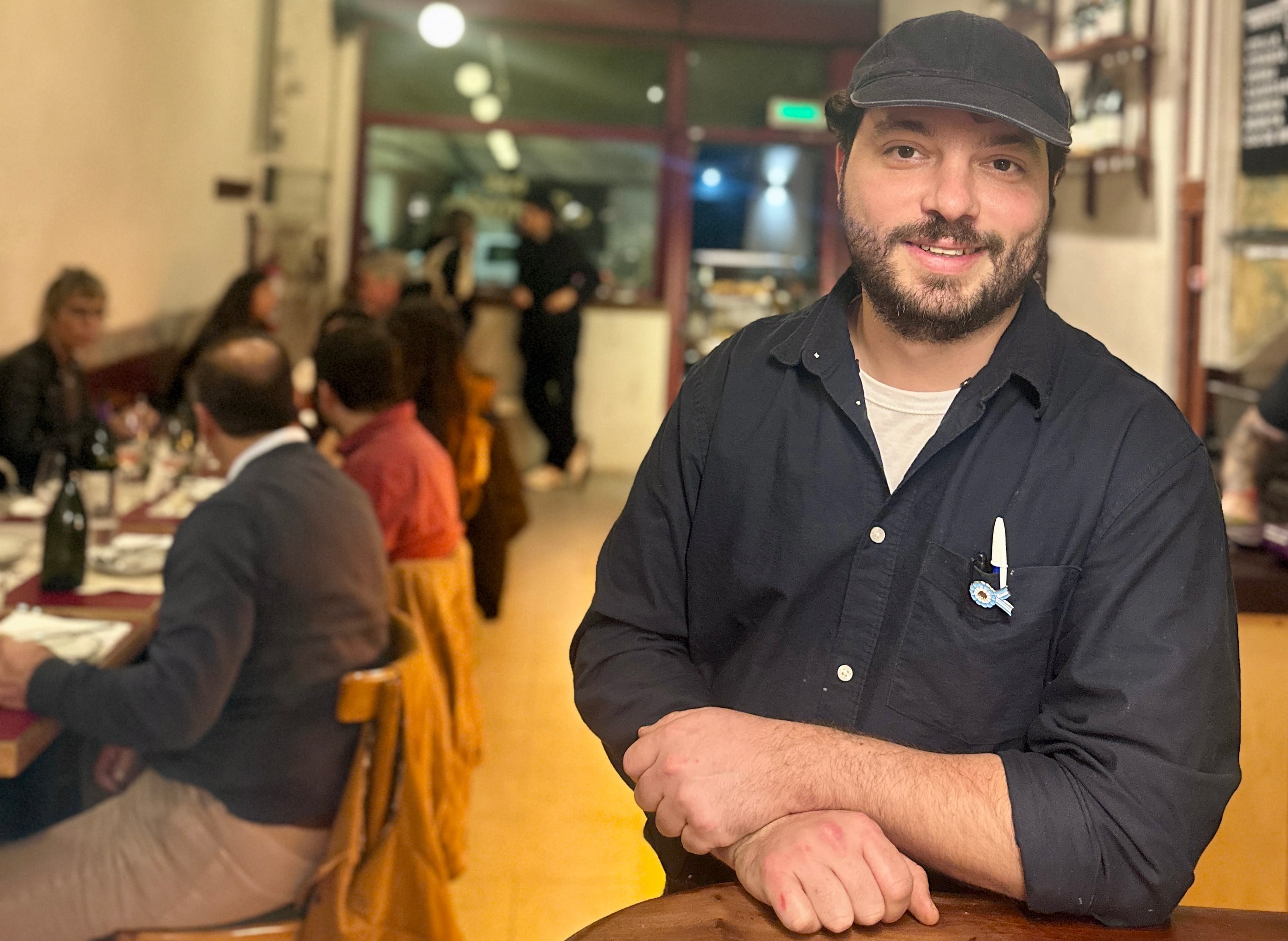 Pablo en el salón