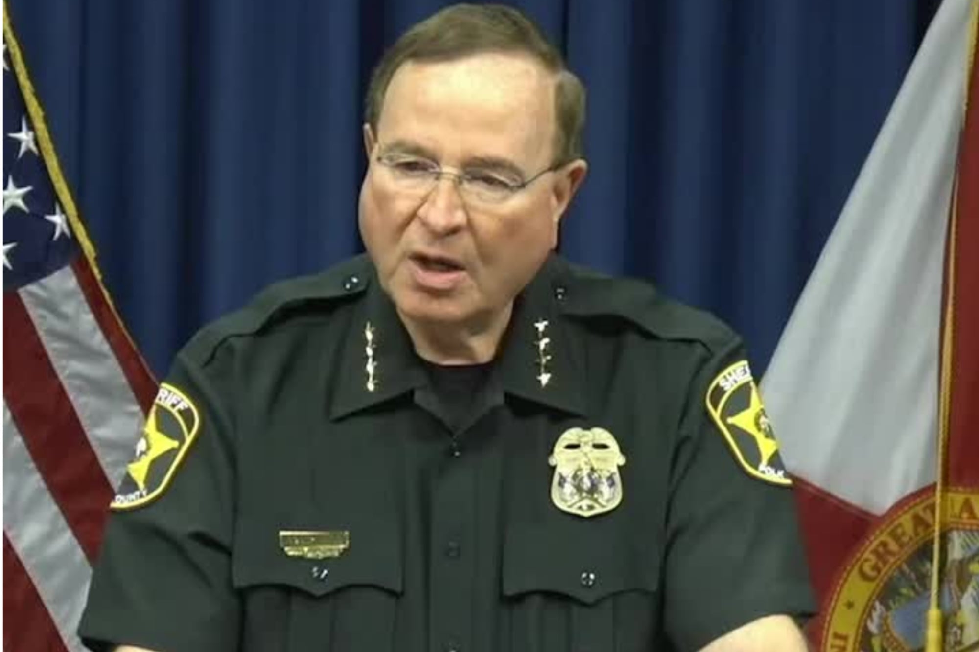 El sheriff Judd anunció la redacción de una carta dirigida al presidente Donald Trump sobre los migrantes