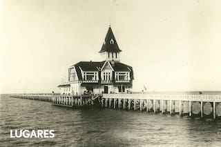 La historia del pintoresco edificio sobre el río de Plata, único en su estilo en el país