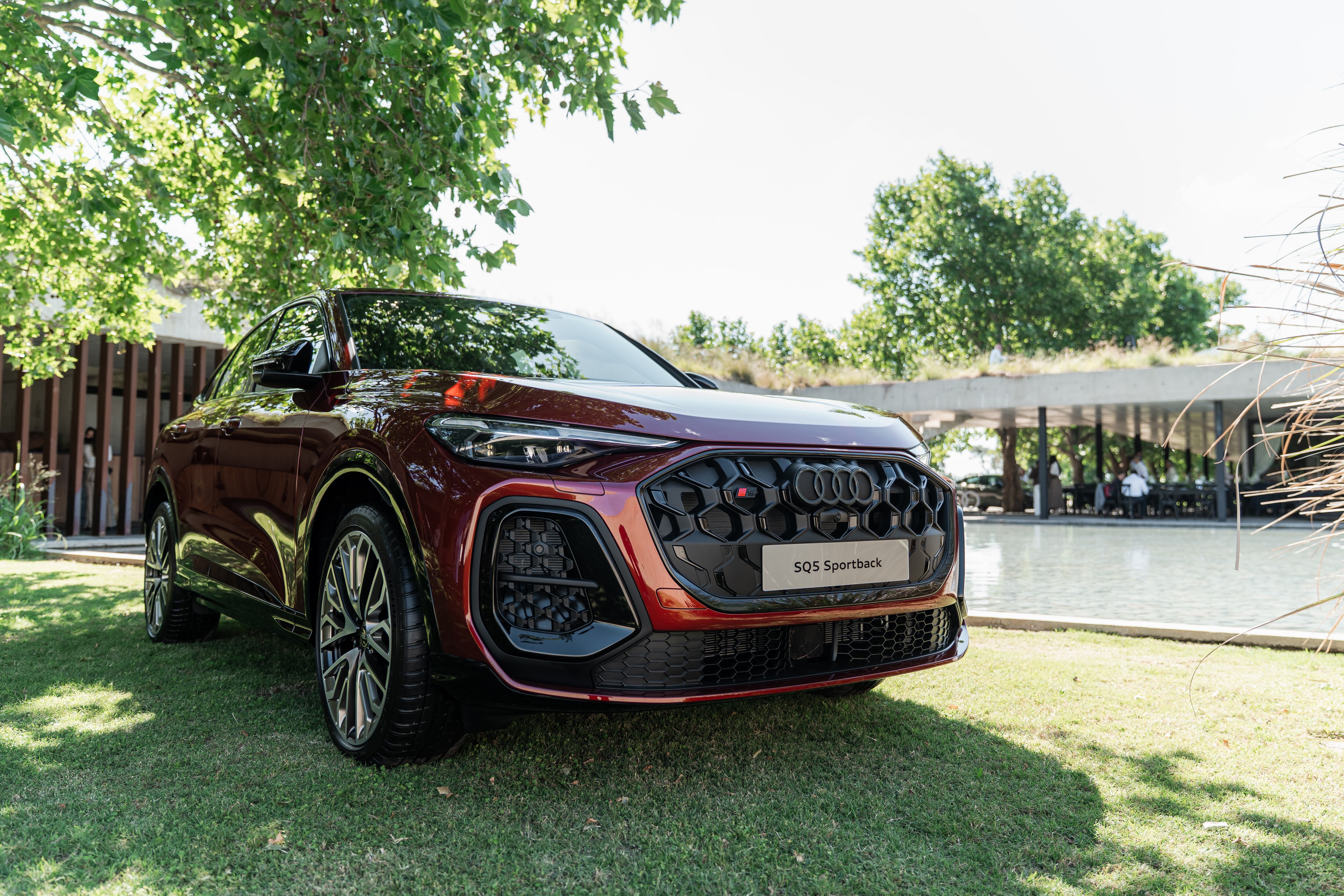 El SQ5 Sportback llega por primera vez al mercado argentino y lo hace de la mano de un V6 3.0 L que entrega unos 367 CV