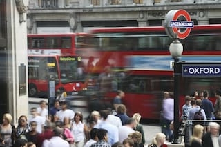 ¿Cuándo conviene viajar a Europa si querés comprar con descuentos?