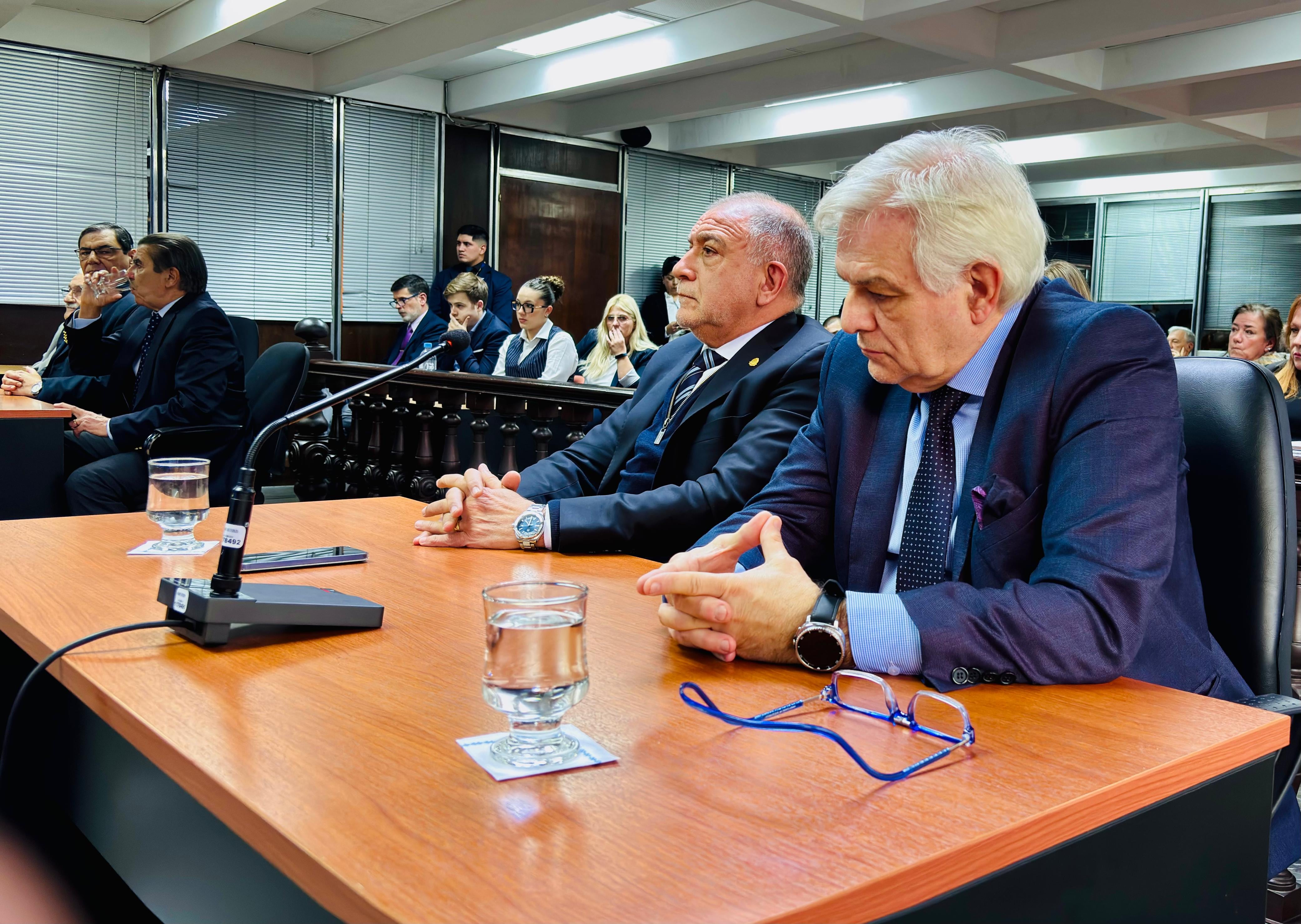 Luis Juez y Alberto Maques, los consejeros acusadores