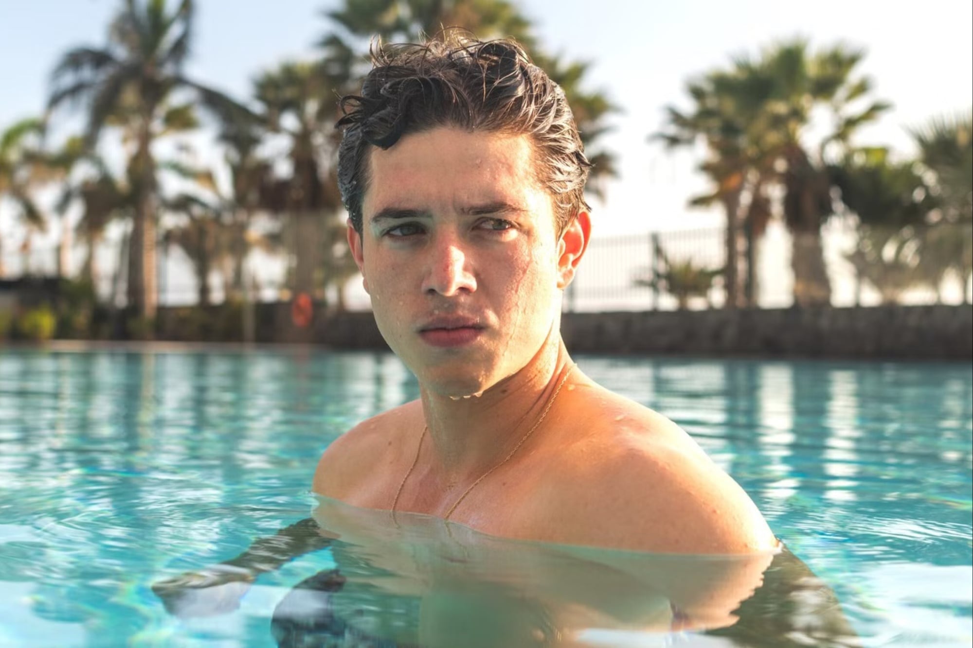 Oasis, la nueva serie española que en apenas ocho capítulos se convirtió en la obsesión de las redes sociales (Foto: Netflix)
