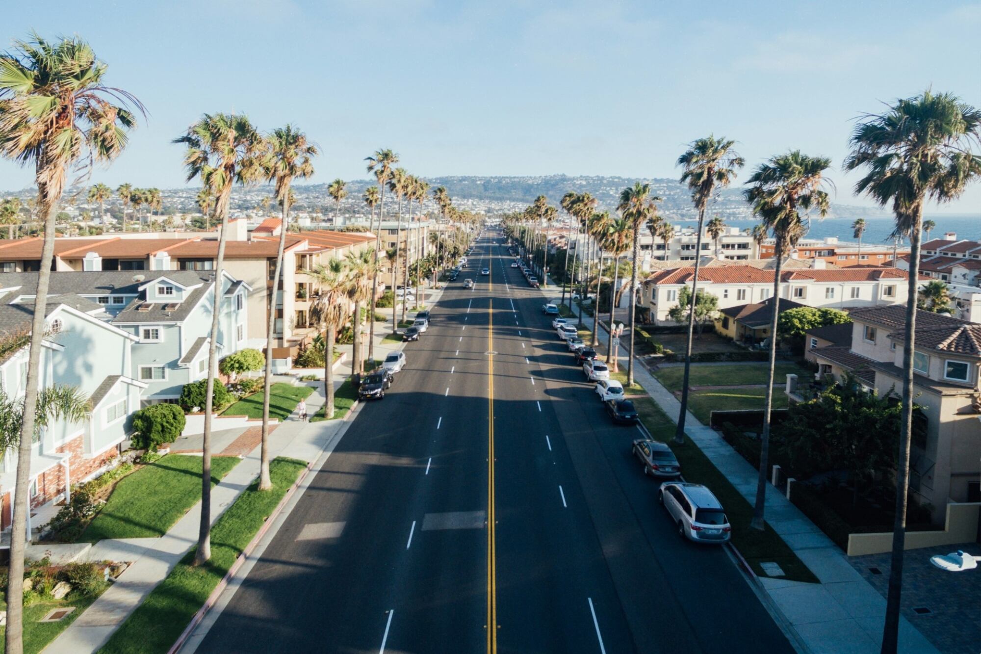 De Los Ángeles a San Francisco: el sueldo mínimo que se necesita en California para aspirar a comprar una casa