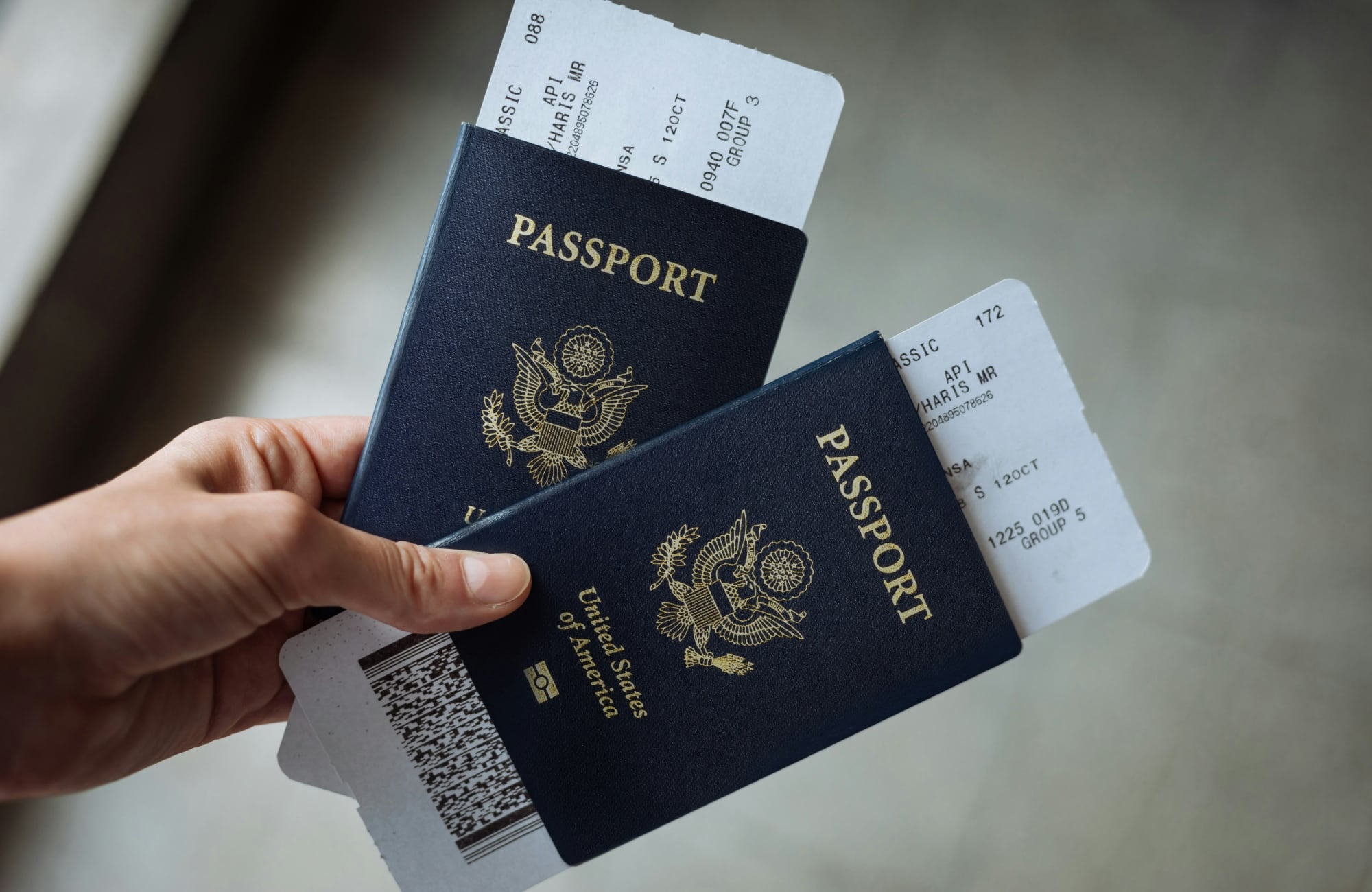 El pasaporte estadounidense tiene una duración de diez años para mayores de 16, y de cinco para los menores