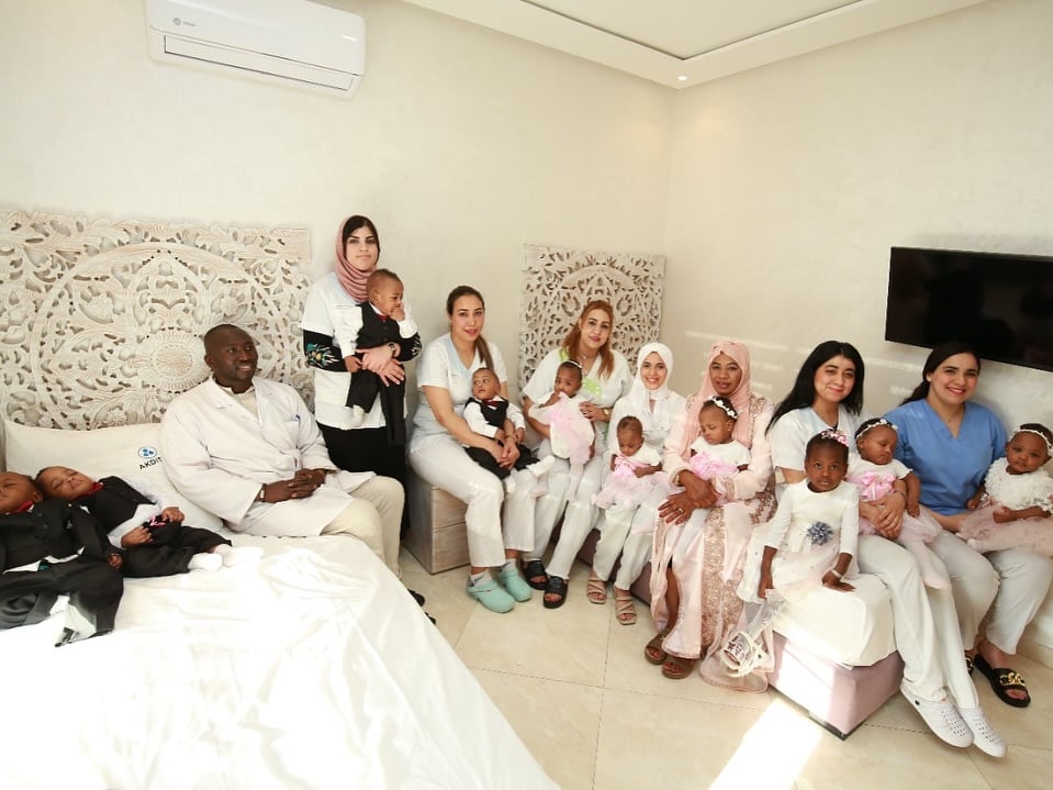 El nacimiento ocurrió a las 30 semanas por cesárea; cada bebé pesó entre 500 g y 1 kg (Foto: Instagram @los_nonuples)