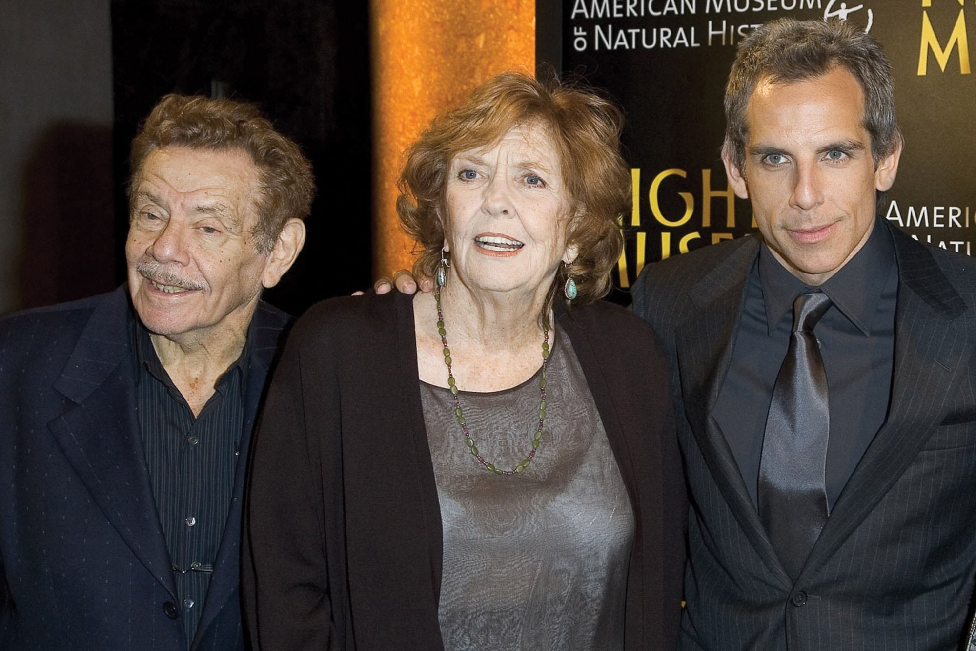 Jerry Stiller, Anne Meara y su hijo Ben en febrero de 2000
