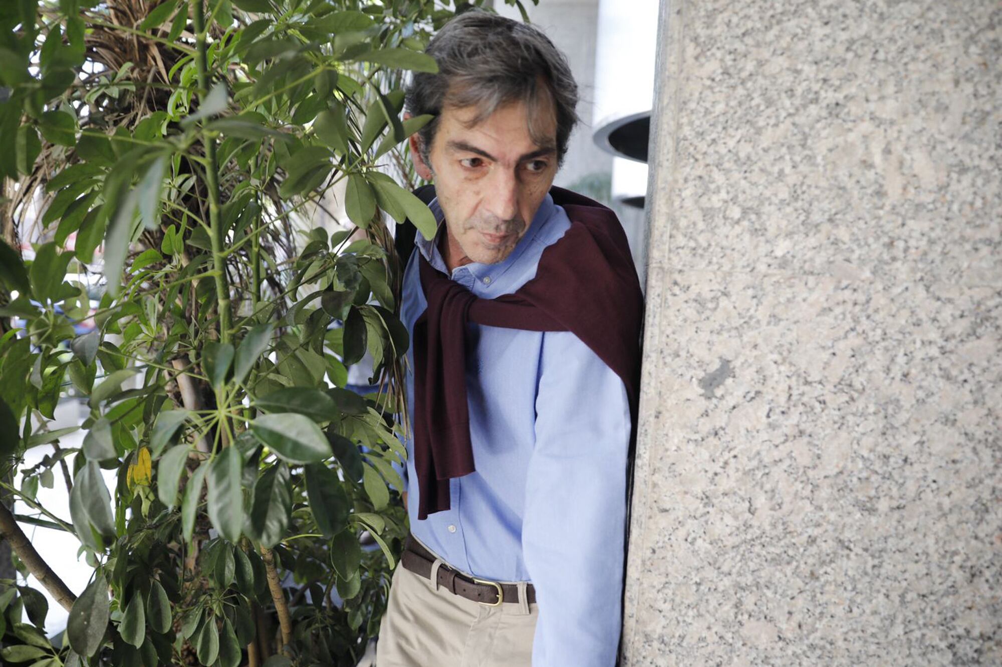 Eduardo Rodríguez Chirillo secretario de energía al llegar a las oficinas de Cúneo Libarona en Libertador al 600