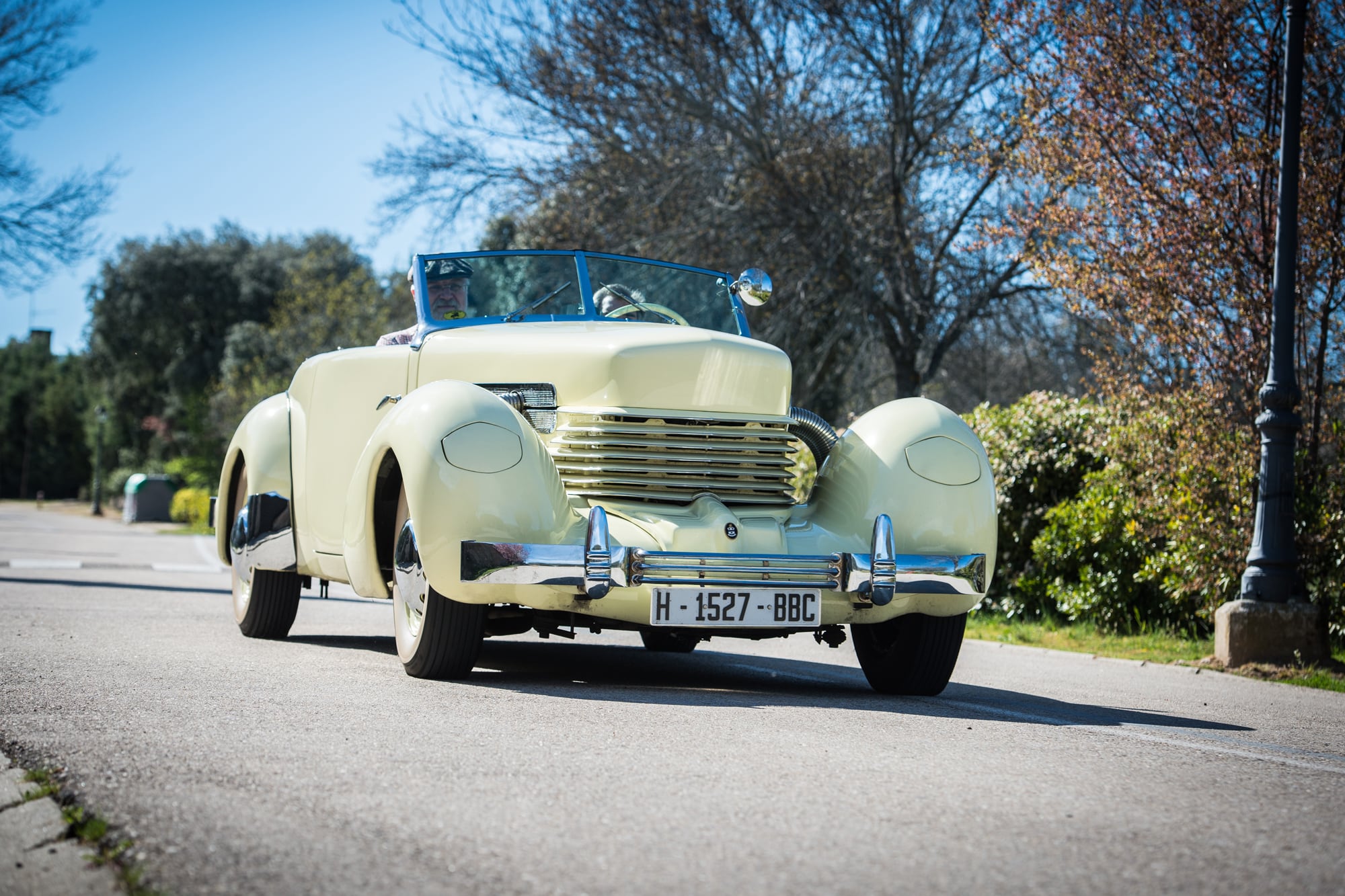 El auto que anticipó el futuro de la industria con unos faros “que se esconden”