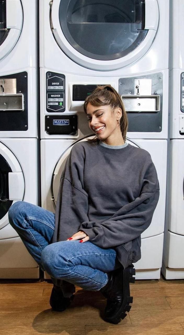 Tini Stoessel fue a comer al restaurante y se sacó una foto con las lavadoras