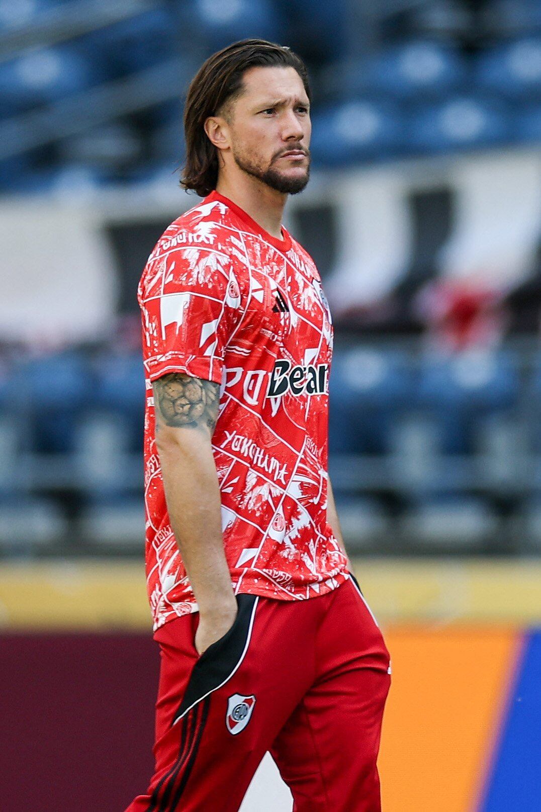 Jeremías Ledesma reconociendo el campo de juego del Lumen Field