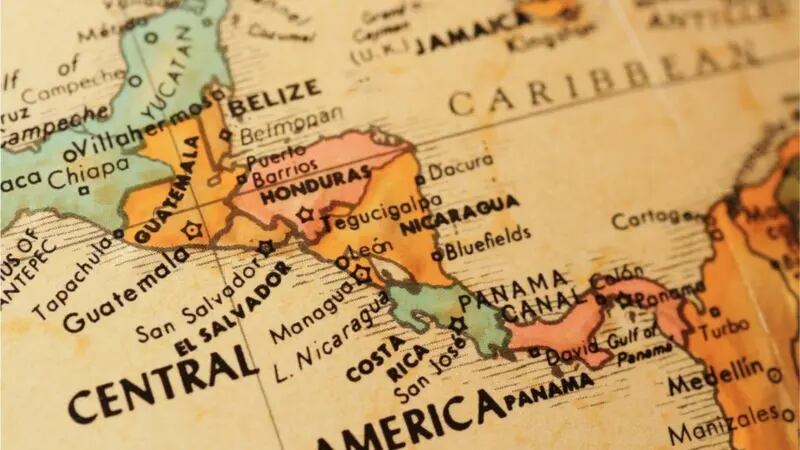 Centroamérica intentó mantenerse unida, pero a partir de la década de 1830 inició su separación