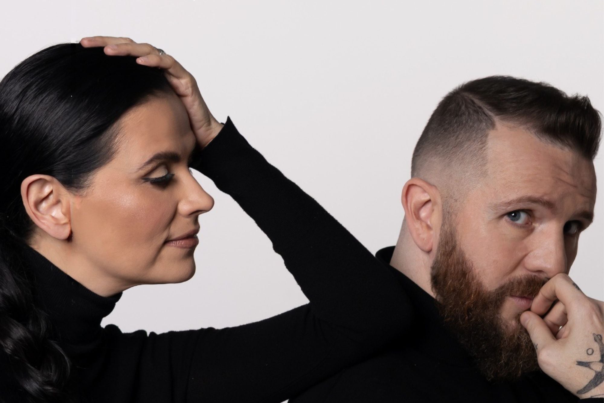 12 años de diferencia, 24 casados y un libro que revela su intimidad: “Los que dijeron que no íbamos a durar ya llevan tres divorcios” 6 Les han dicho que por pasar tanto tiempo juntos son una pareja