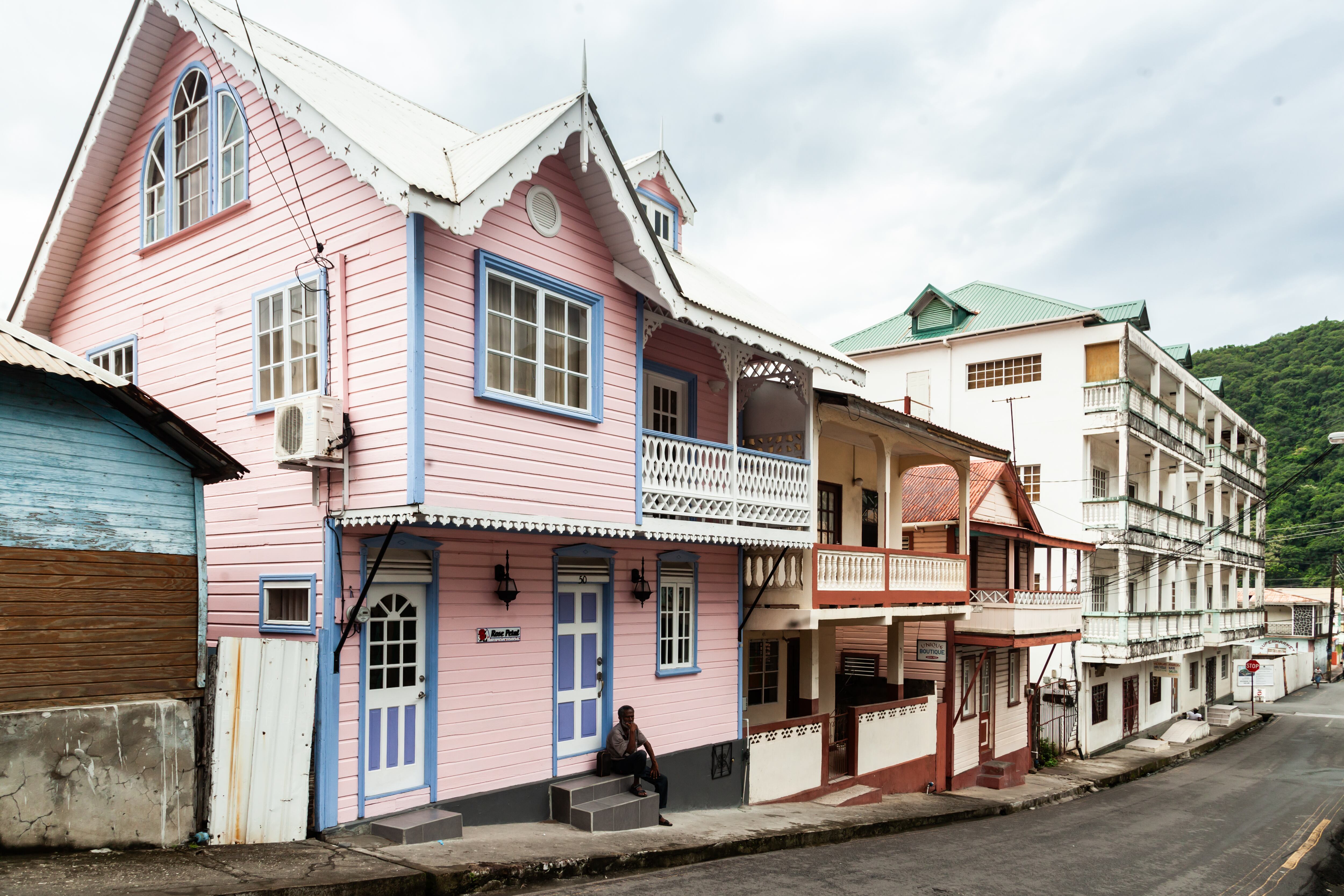 Arquitectura colonial en Santa Lucía.